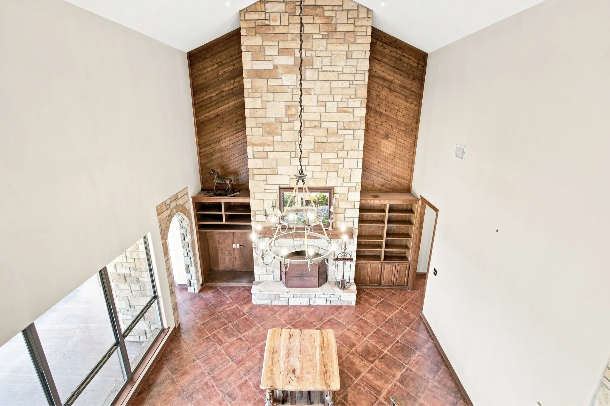Single Family Residence For Sale in Palo Pinto County , 4350 Village Bend Road, Mineral Wells, Texas 76067, 4 Bedroom, 4 Bathroom, 3 Garage spaces, 3,787 Sqft, built in 2001, Price $1,450,000, mls#21361041, Real Estate Agent in Mineral Wells, Homes For Sale in Palo Pinto county, Homes For Sale in Mineral Wells, Realtor in Mineral Wells Texas, Real Estate Brokerage Independent Realty Texas, Luminita Cordes Realtor