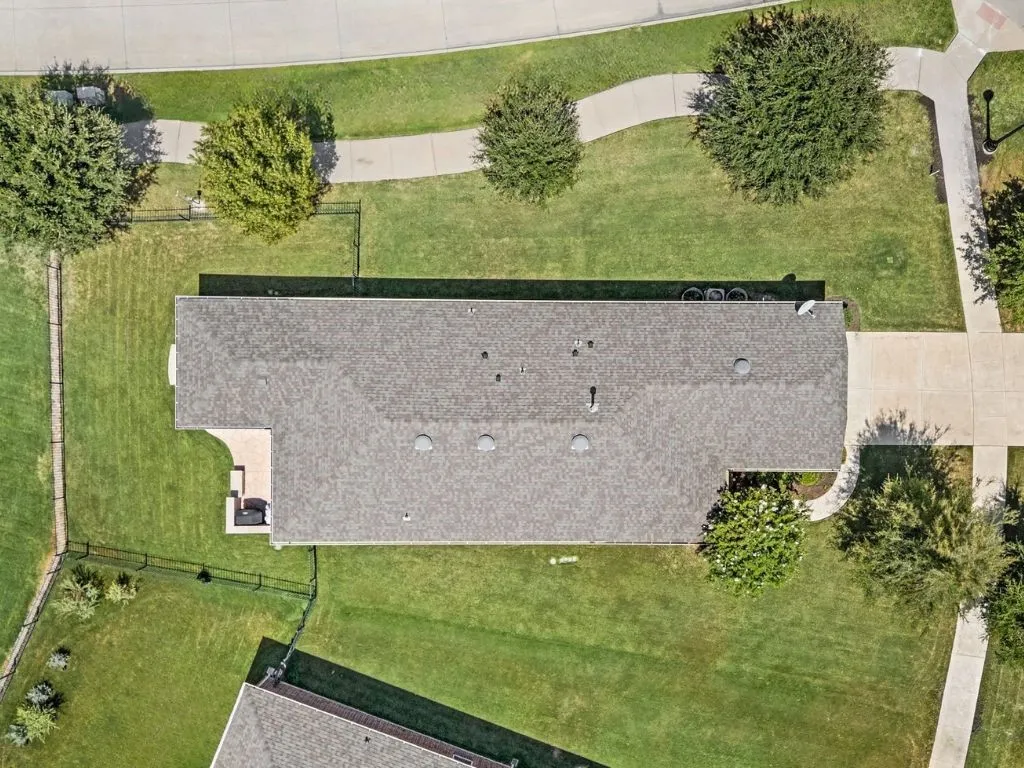 Corner homesite
