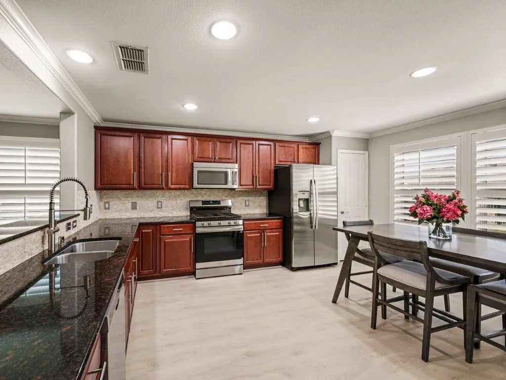Spacious kitchen