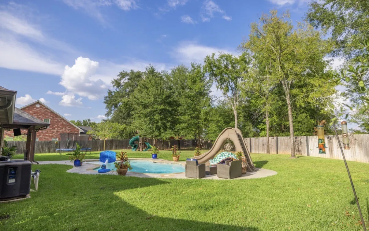 Single Family Residence For Sale in Van Zandt County , 704 Kimberly Lane, Canton, Texas 75103, 4 Bedroom, 2 Bathroom, 1 Garage spaces, 2,408 Sqft, built in 2022, mls#21361114, Real Estate Agent in Canton, Homes For Sale in Van Zandt county, Homes For Sale in Canton, Realtor in Canton Texas, Real Estate Brokerage Independent Realty Texas, Luminita Cordes Realtor
