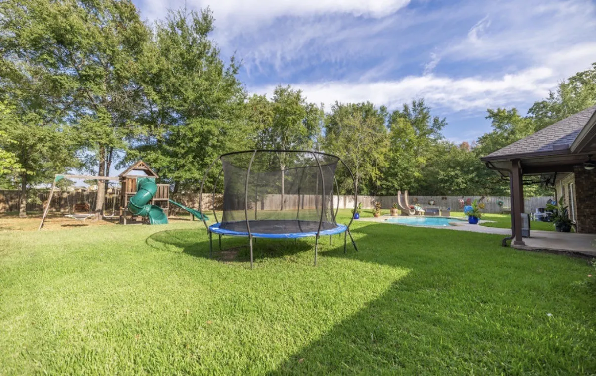 Single Family Residence For Sale in Van Zandt County , 704 Kimberly Lane, Canton, Texas 75103, 4 Bedroom, 2 Bathroom, 1 Garage spaces, 2,408 Sqft, built in 2022, mls#21361114, Real Estate Agent in Canton, Homes For Sale in Van Zandt county, Homes For Sale in Canton, Realtor in Canton Texas, Real Estate Brokerage Independent Realty Texas, Luminita Cordes Realtor