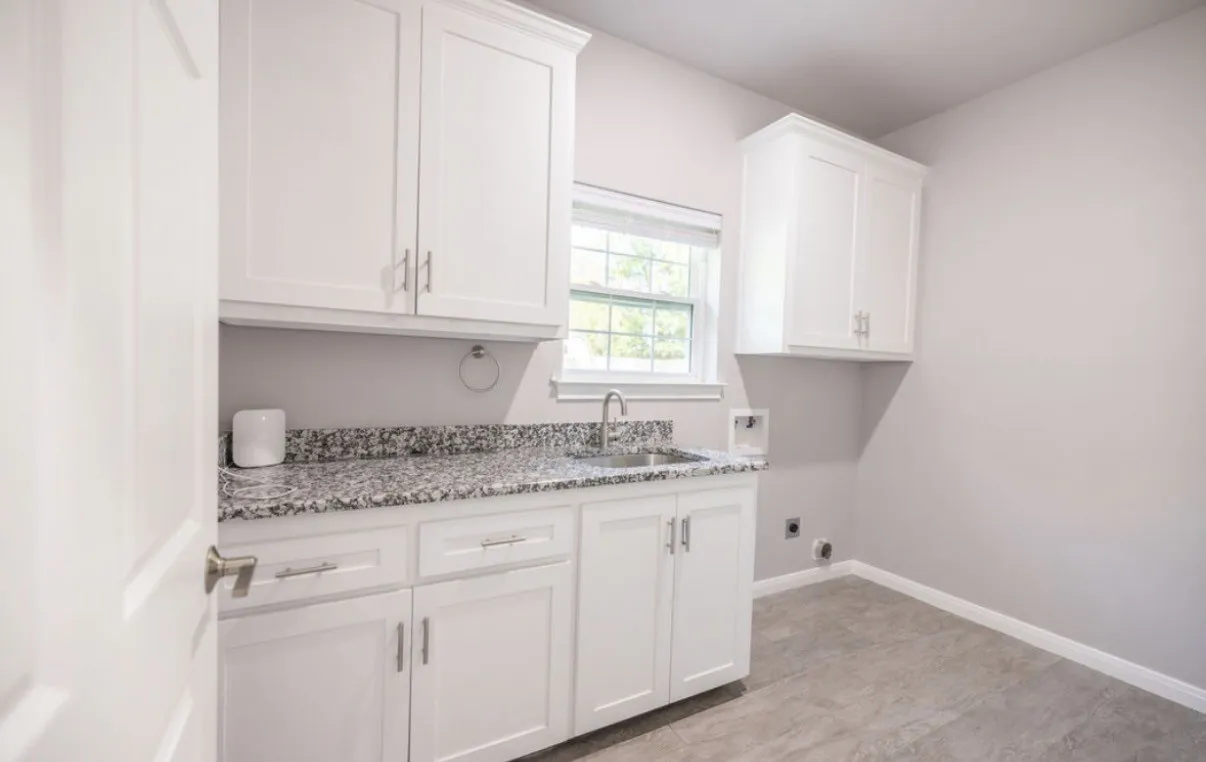 Single Family Residence For Sale in Van Zandt County , 704 Kimberly Lane, Canton, Texas 75103, 4 Bedroom, 2 Bathroom, 1 Garage spaces, 2,408 Sqft, built in 2022, mls#21361114, Real Estate Agent in Canton, Homes For Sale in Van Zandt county, Homes For Sale in Canton, Realtor in Canton Texas, Real Estate Brokerage Independent Realty Texas, Luminita Cordes Realtor