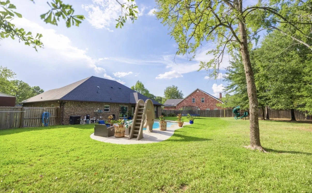 Single Family Residence For Sale in Van Zandt County , 704 Kimberly Lane, Canton, Texas 75103, 4 Bedroom, 2 Bathroom, 1 Garage spaces, 2,408 Sqft, built in 2022, mls#21361114, Real Estate Agent in Canton, Homes For Sale in Van Zandt county, Homes For Sale in Canton, Realtor in Canton Texas, Real Estate Brokerage Independent Realty Texas, Luminita Cordes Realtor