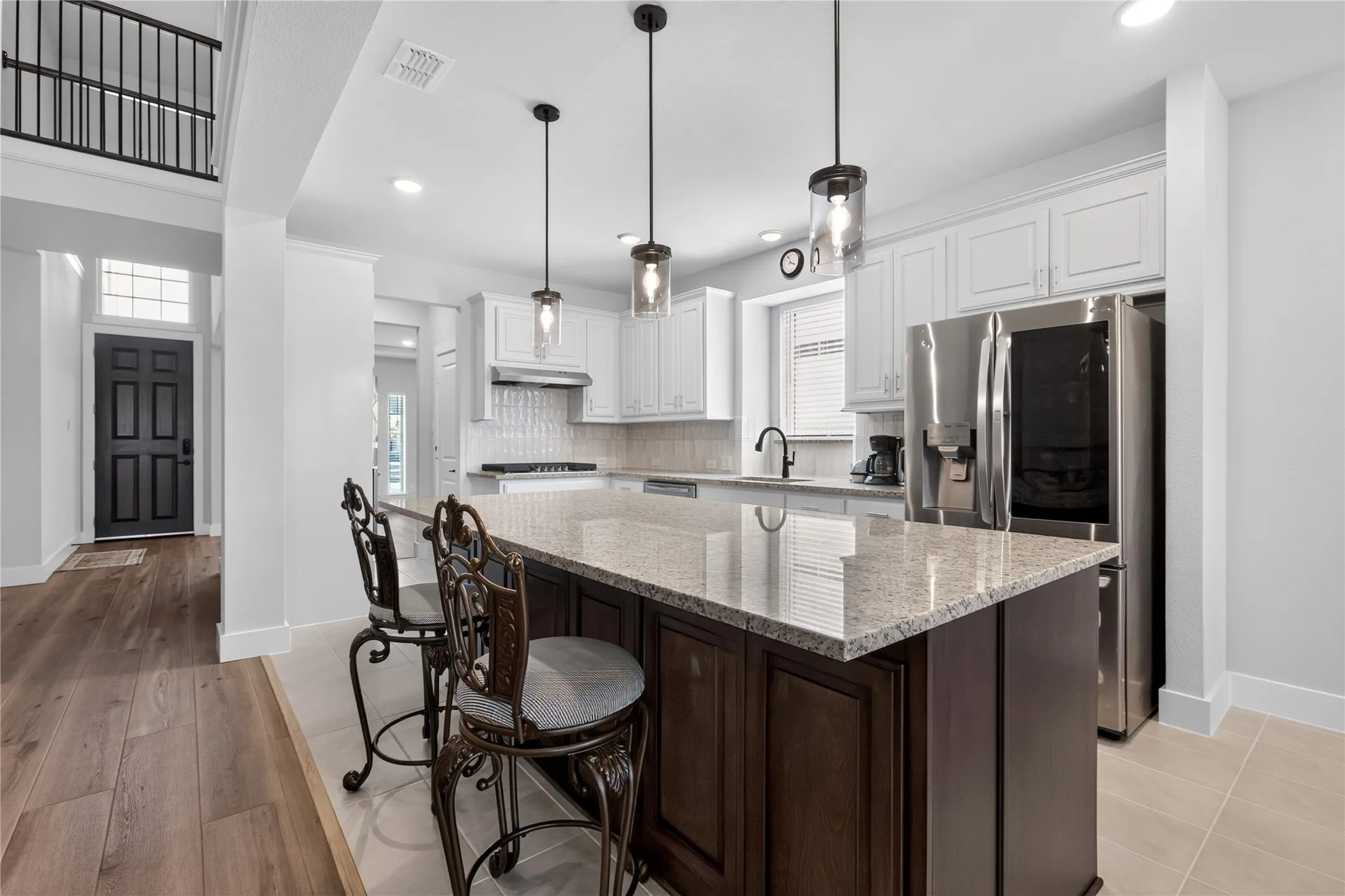 Single Family Residence For Rent in Denton County , 2036 Valencia Drive, Little Elm, Texas 75068, 6 Bedroom, 4 Bathroom, 2 Garage spaces, 3,522 Sqft, built in 2024, mls#21361117, Real Estate Agent in Little Elm, Homes For Rent in Denton county, Homes For Rent in Little Elm, Realtor in Little Elm Texas, Real Estate Brokerage Independent Realty Texas, Luminita Cordes Realtor