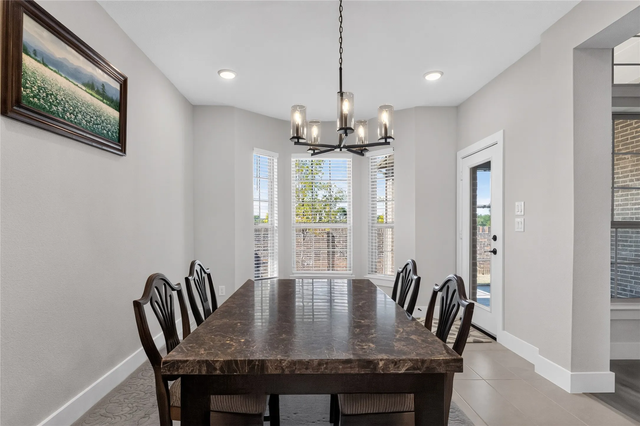 Single Family Residence For Rent in Denton County , 2036 Valencia Drive, Little Elm, Texas 75068, 6 Bedroom, 4 Bathroom, 2 Garage spaces, 3,522 Sqft, built in 2024, mls#21361117, Real Estate Agent in Little Elm, Homes For Rent in Denton county, Homes For Rent in Little Elm, Realtor in Little Elm Texas, Real Estate Brokerage Independent Realty Texas, Luminita Cordes Realtor