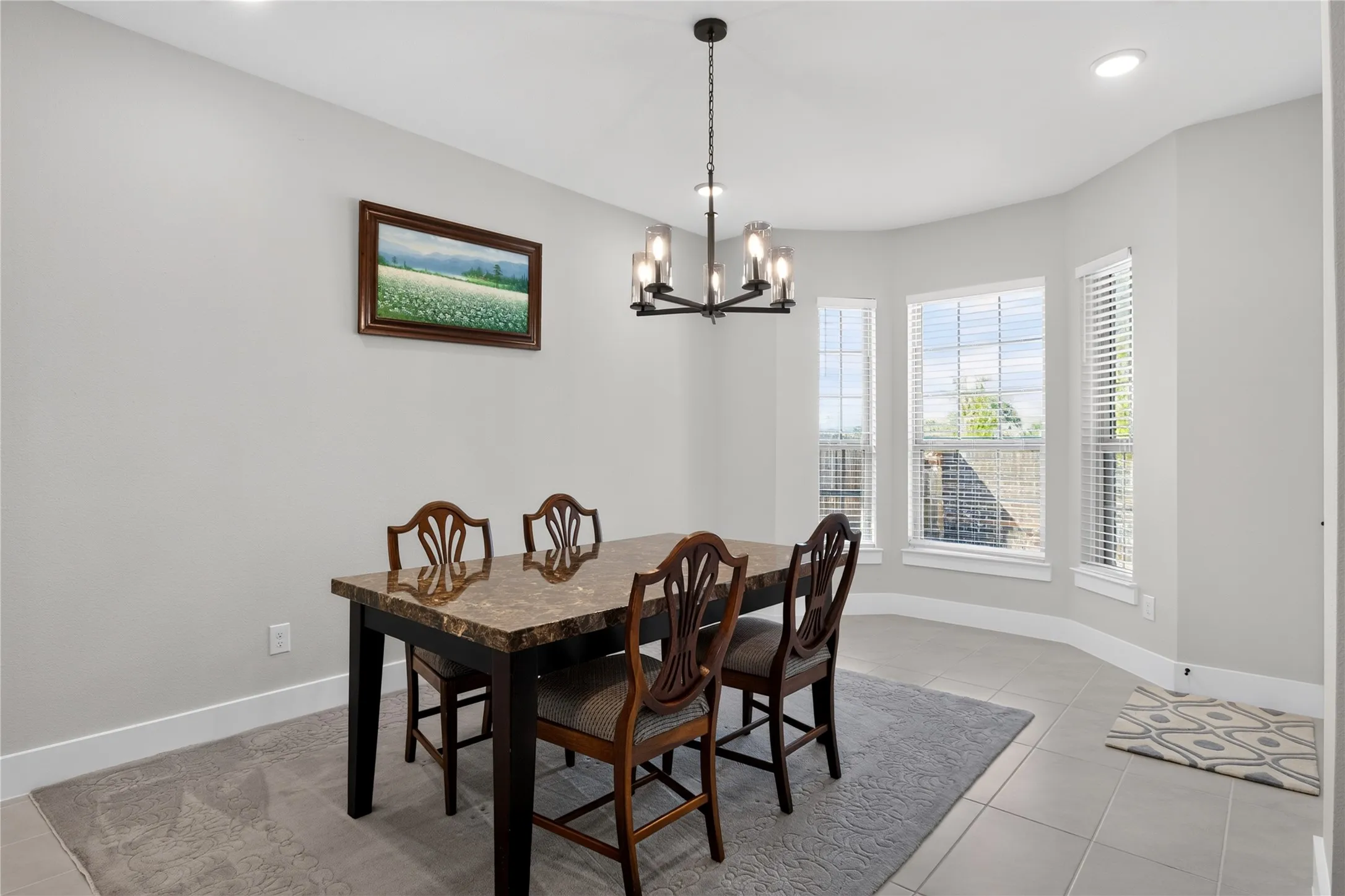 Single Family Residence For Rent in Denton County , 2036 Valencia Drive, Little Elm, Texas 75068, 6 Bedroom, 4 Bathroom, 2 Garage spaces, 3,522 Sqft, built in 2024, mls#21361117, Real Estate Agent in Little Elm, Homes For Rent in Denton county, Homes For Rent in Little Elm, Realtor in Little Elm Texas, Real Estate Brokerage Independent Realty Texas, Luminita Cordes Realtor