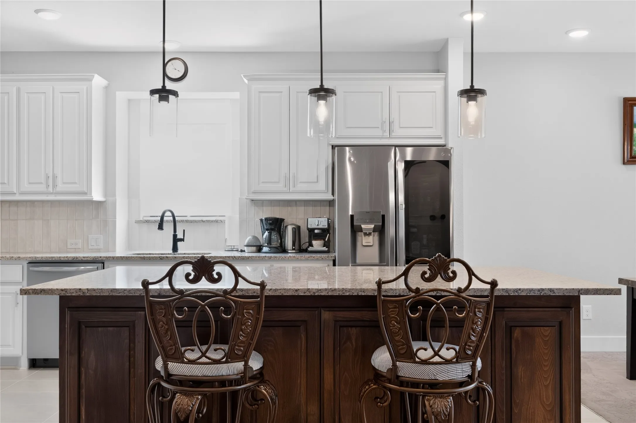 Single Family Residence For Rent in Denton County , 2036 Valencia Drive, Little Elm, Texas 75068, 6 Bedroom, 4 Bathroom, 2 Garage spaces, 3,522 Sqft, built in 2024, mls#21361117, Real Estate Agent in Little Elm, Homes For Rent in Denton county, Homes For Rent in Little Elm, Realtor in Little Elm Texas, Real Estate Brokerage Independent Realty Texas, Luminita Cordes Realtor