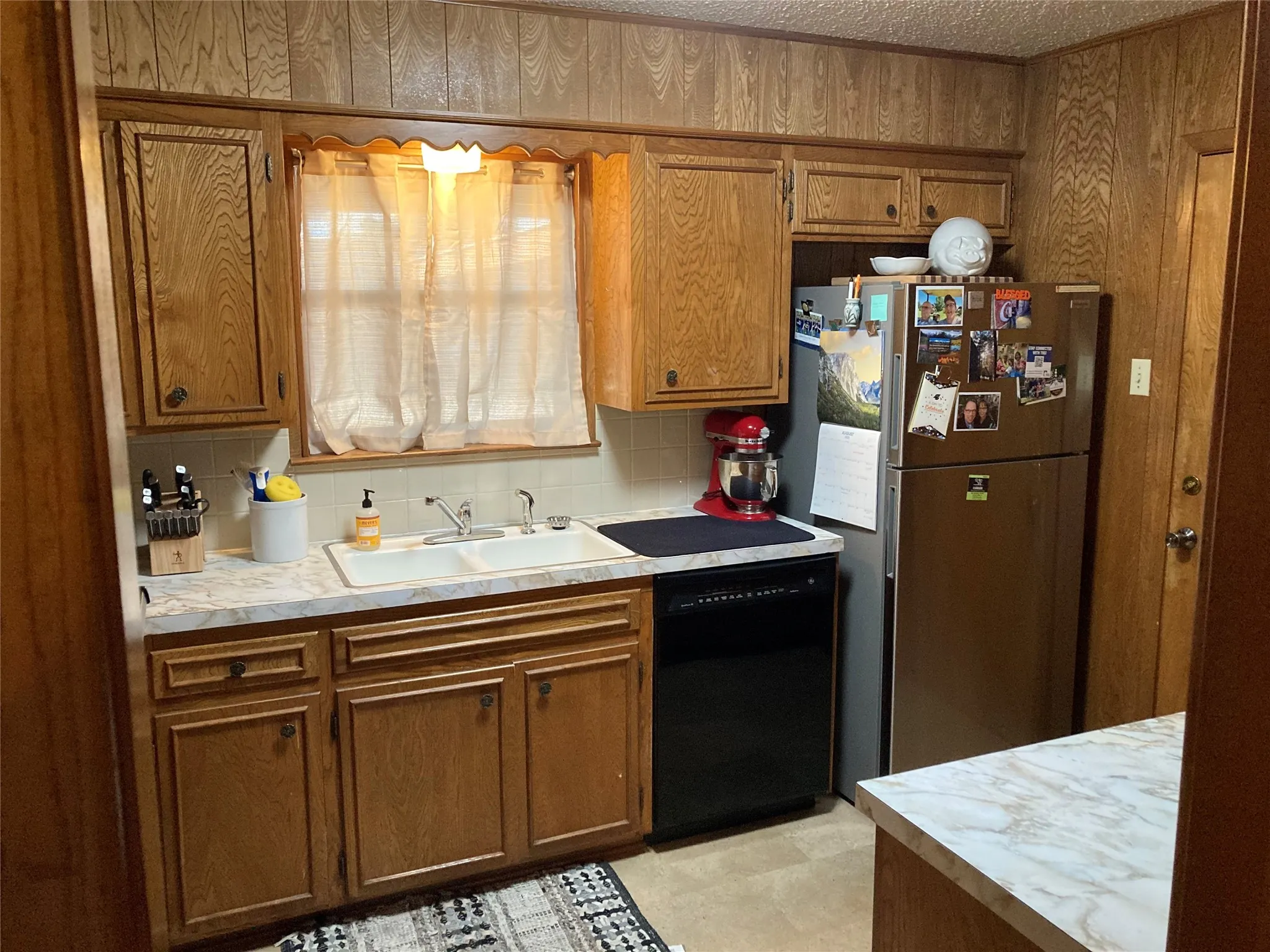 Single Family Residence For Rent in Palo Pinto County , 1003 Cactus Street, Mineral Wells, Texas 76067, 4 Bedroom, 2 Bathroom, 2 Garage spaces, 1,520 Sqft, built in 1968, mls#21361104, Real Estate Agent in Mineral Wells, Homes For Rent in Palo Pinto county, Homes For Rent in Mineral Wells, Realtor in Mineral Wells Texas, Real Estate Brokerage Independent Realty Texas, Luminita Cordes Realtor