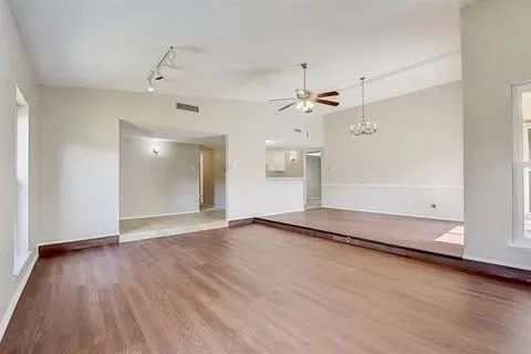 Single Family Residence For Rent in Collin County , 6202 Oregon Court, Plano, Texas 75023, 4 Bedroom, 3 Bathroom, 2 Garage spaces, 2,236 Sqft, built in 1976, mls#21361123, Real Estate Agent in Plano, Homes For Rent in Collin county, Homes For Rent in Plano, Realtor in Plano Texas, Real Estate Brokerage Independent Realty Texas, Luminita Cordes Realtor