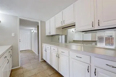Single Family Residence For Rent in Collin County , 6202 Oregon Court, Plano, Texas 75023, 4 Bedroom, 3 Bathroom, 2 Garage spaces, 2,236 Sqft, built in 1976, mls#21361123, Real Estate Agent in Plano, Homes For Rent in Collin county, Homes For Rent in Plano, Realtor in Plano Texas, Real Estate Brokerage Independent Realty Texas, Luminita Cordes Realtor