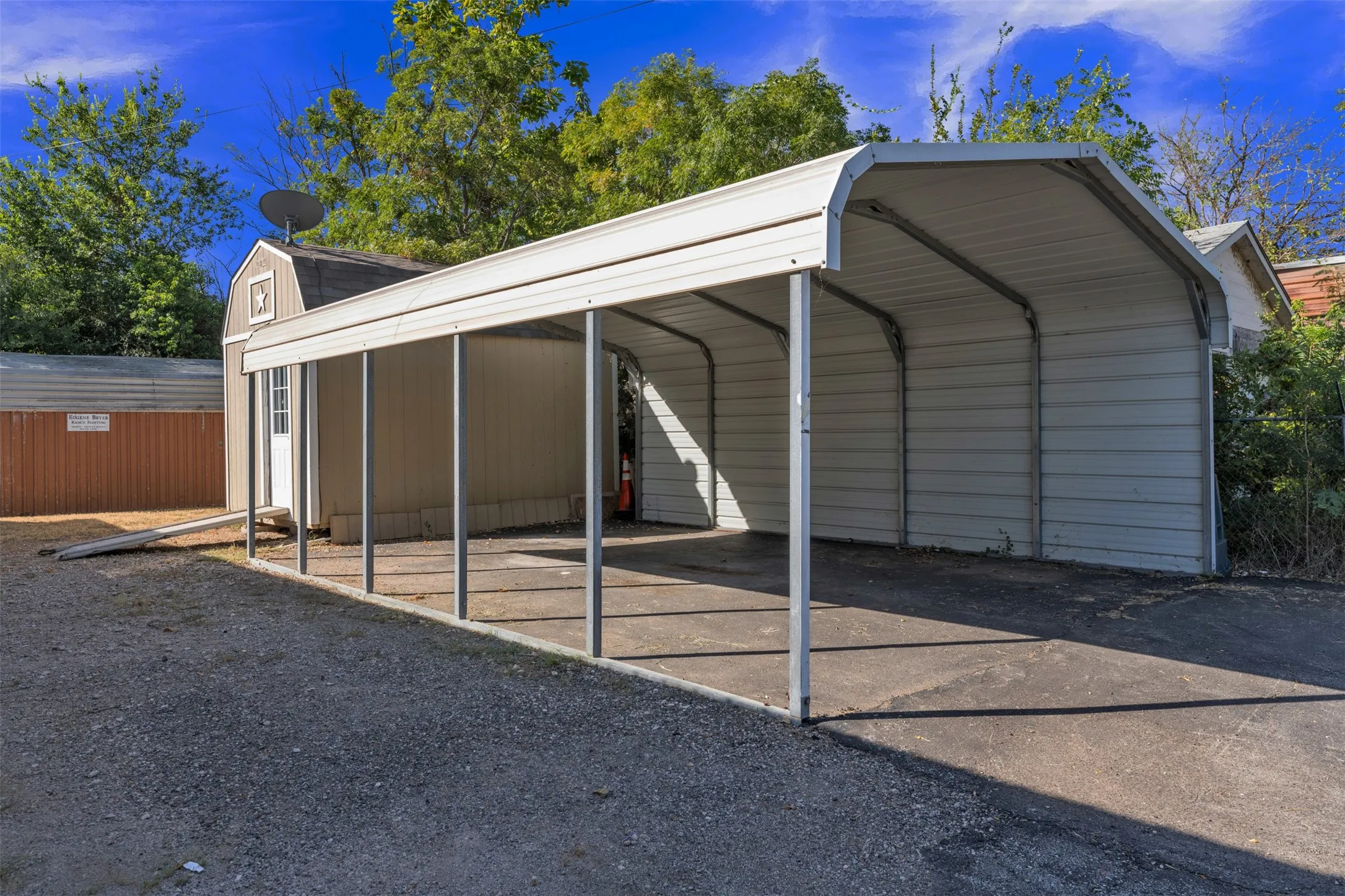 Manufactured Home For Sale in Hood County , 2453 S Valley Ridge Drive, Granbury, Texas 76048, 3 Bedroom, 3 Bathroom, 4 Garage spaces, 1,640 Sqft, built in 2023, mls#21361129, Real Estate Agent in Granbury, Homes For Sale in Hood county, Homes For Sale in Granbury, Realtor in Granbury Texas, Real Estate Brokerage Independent Realty Texas, Luminita Cordes Realtor