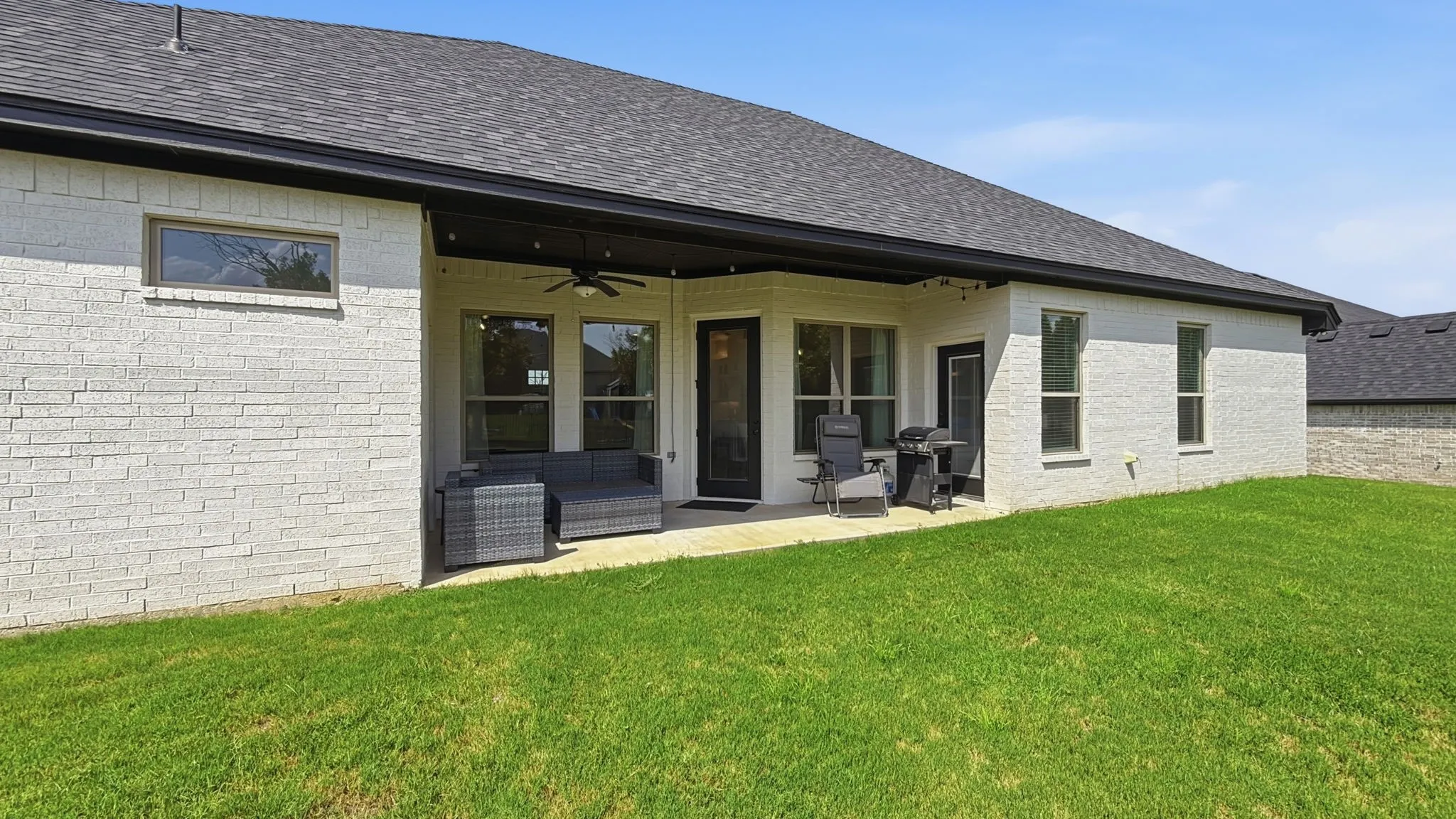 Single Family Residence For Sale in Hood County , 3709 Tremont Lane, Granbury, Texas 76049, 4 Bedroom, 3 Bathroom, 2 Garage spaces, 2,338 Sqft, built in 2023, Price $545,000, mls#21361131, Real Estate Agent in Granbury, Homes For Sale in Hood county, Homes For Sale in Granbury, Realtor in Granbury Texas, Real Estate Brokerage Independent Realty Texas, Luminita Cordes Realtor