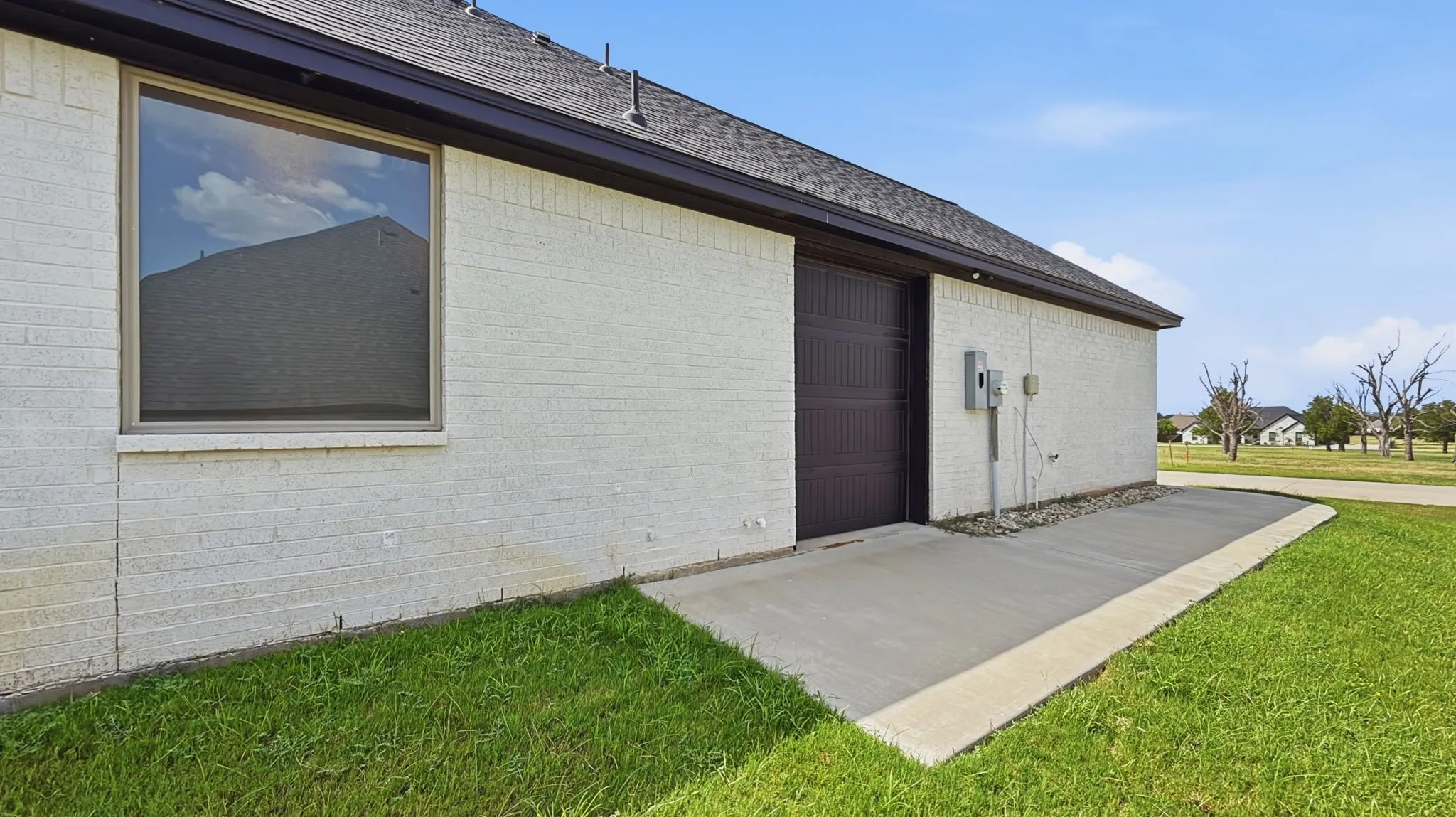 Single Family Residence For Sale in Hood County , 3709 Tremont Lane, Granbury, Texas 76049, 4 Bedroom, 3 Bathroom, 2 Garage spaces, 2,338 Sqft, built in 2023, Price $545,000, mls#21361131, Real Estate Agent in Granbury, Homes For Sale in Hood county, Homes For Sale in Granbury, Realtor in Granbury Texas, Real Estate Brokerage Independent Realty Texas, Luminita Cordes Realtor