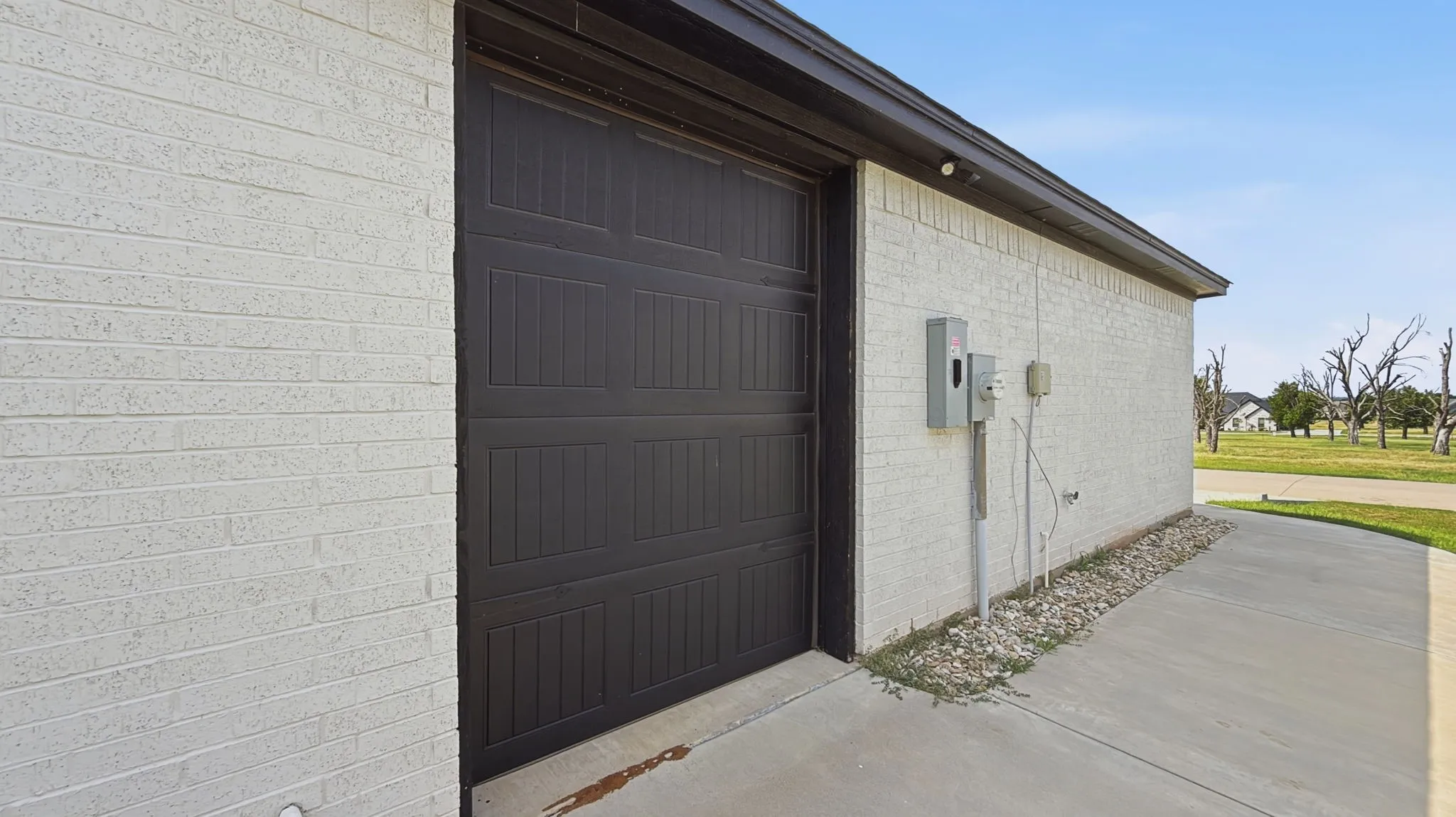 Single Family Residence For Sale in Hood County , 3709 Tremont Lane, Granbury, Texas 76049, 4 Bedroom, 3 Bathroom, 2 Garage spaces, 2,338 Sqft, built in 2023, Price $545,000, mls#21361131, Real Estate Agent in Granbury, Homes For Sale in Hood county, Homes For Sale in Granbury, Realtor in Granbury Texas, Real Estate Brokerage Independent Realty Texas, Luminita Cordes Realtor
