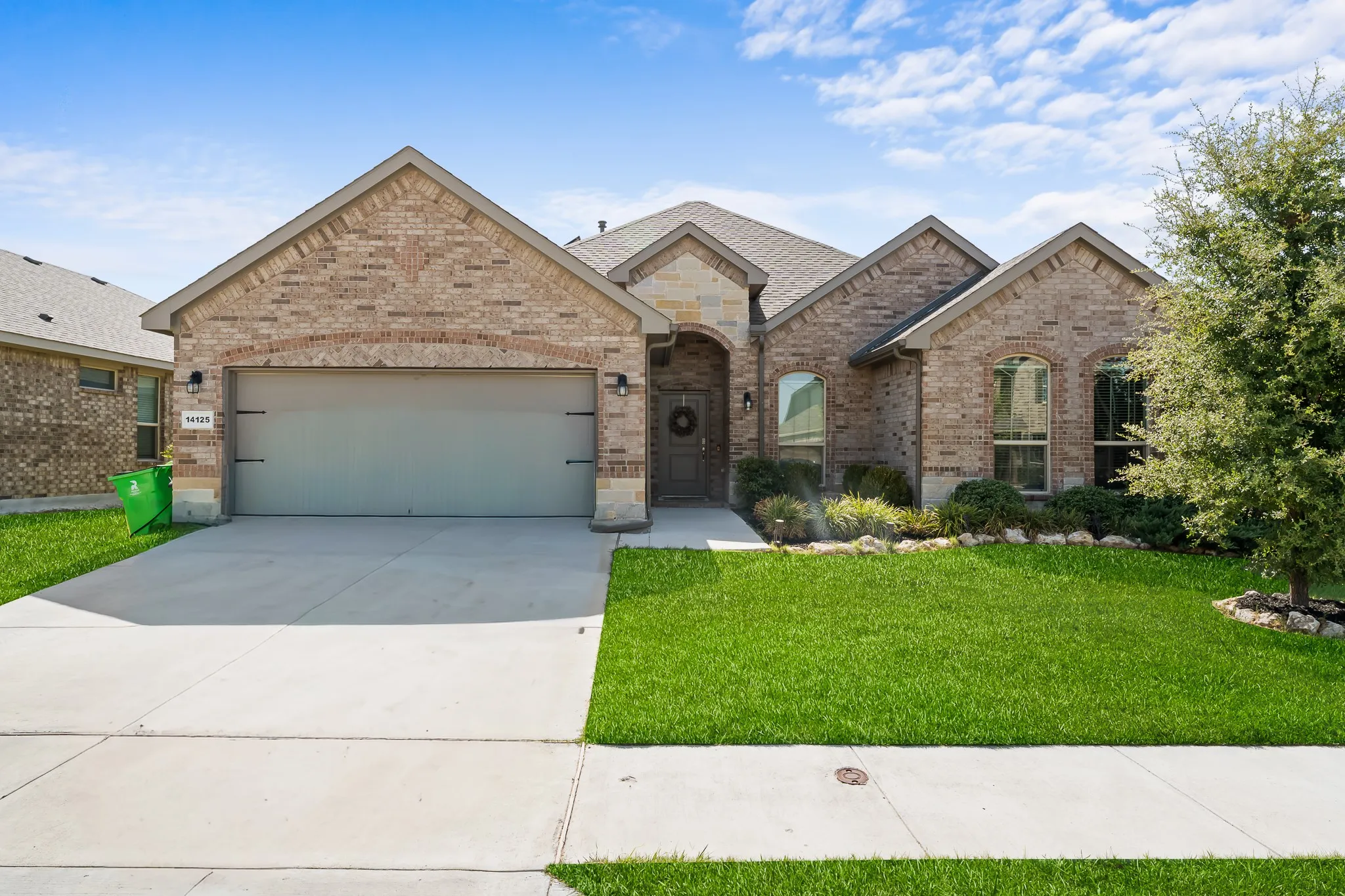 Single Family Residence For Sale in Tarrant County , 14125 Cassiopeia Drive, Haslet, Texas 76052, 4 Bedroom, 2 Bathroom, 2 Garage spaces, 2,217 Sqft, built in 2021, mls#21361132, Real Estate Agent in Haslet, Homes For Sale in Tarrant county, Homes For Sale in Haslet, Realtor in Haslet Texas, Real Estate Brokerage Independent Realty Texas, Luminita Cordes Realtor