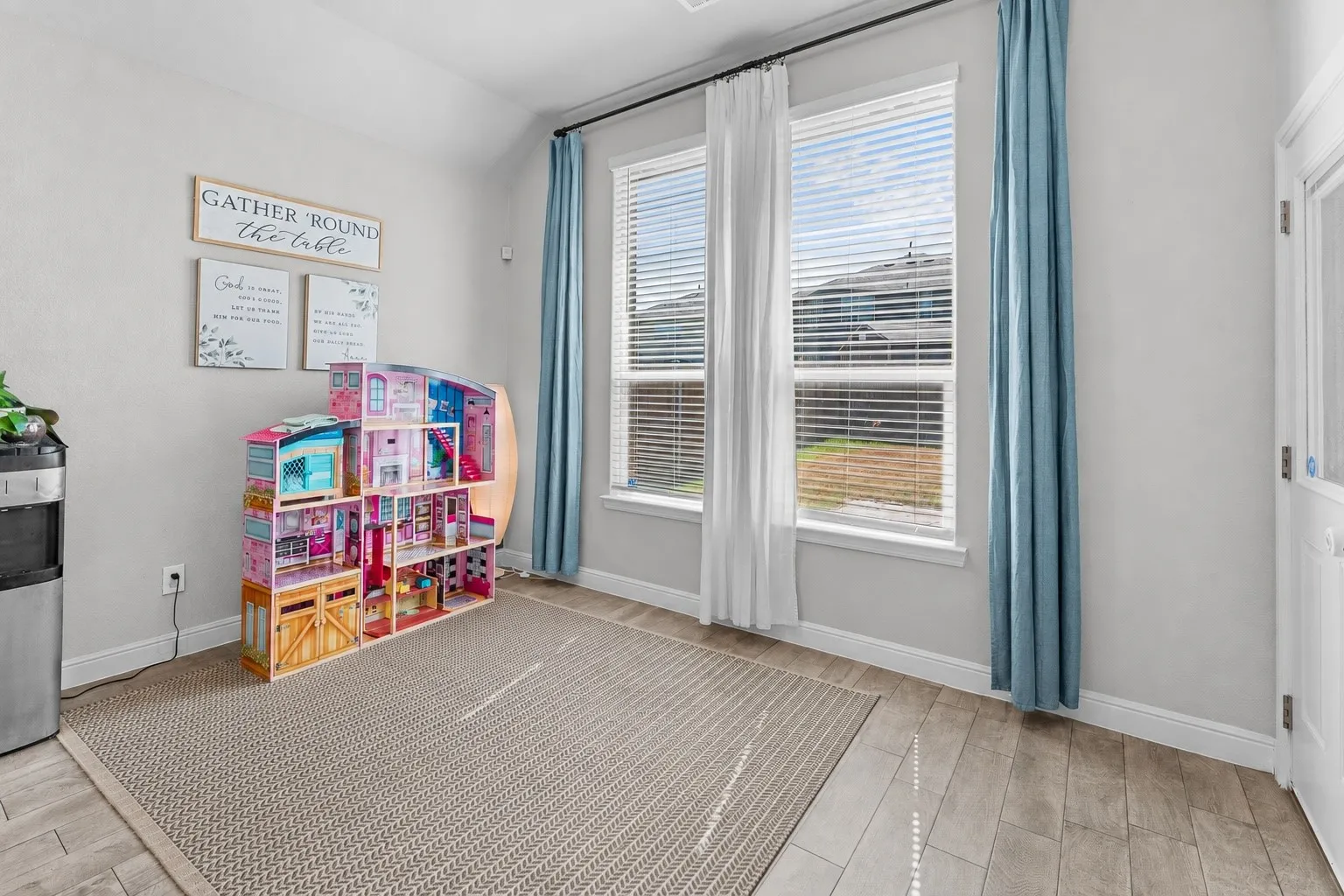 Single Family Residence For Sale in Tarrant County , 14125 Cassiopeia Drive, Haslet, Texas 76052, 4 Bedroom, 2 Bathroom, 2 Garage spaces, 2,217 Sqft, built in 2021, mls#21361132, Real Estate Agent in Haslet, Homes For Sale in Tarrant county, Homes For Sale in Haslet, Realtor in Haslet Texas, Real Estate Brokerage Independent Realty Texas, Luminita Cordes Realtor