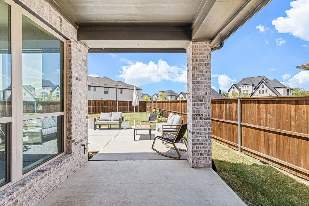 Single Family Residence For Sale in Collin County , 1009 Skyflower Lane, Celina, Texas 75009, 3 Bedroom, 3 Bathroom, 4 Garage spaces, 2,307 Sqft, built in 2023, mls#21360572, Real Estate Agent in Celina, Homes For Sale in Collin county, Homes For Sale in Celina, Realtor in Celina Texas, Real Estate Brokerage Independent Realty Texas, Luminita Cordes Realtor