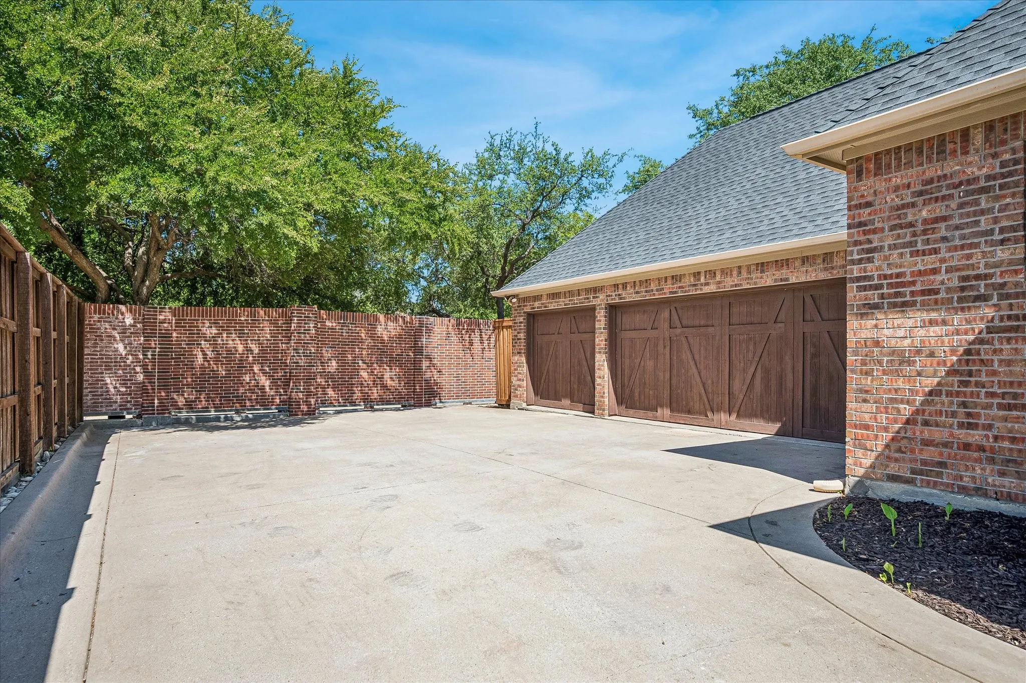 Three car garage