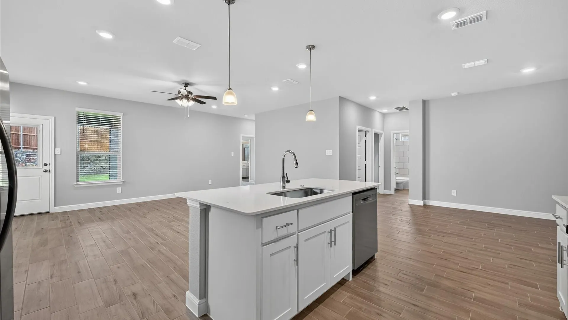 Single Family Residence For Sale in Wise County , 110 SISAL Lane, Rhome, Texas 76078, 5 Bedroom, 3 Bathroom, 2 Garage spaces, 2,095 Sqft, built in 2025, mls#21360272, Real Estate Agent in Rhome, Homes For Sale in Wise county, Homes For Sale in Rhome, Realtor in Rhome Texas, Real Estate Brokerage Independent Realty Texas, Luminita Cordes Realtor