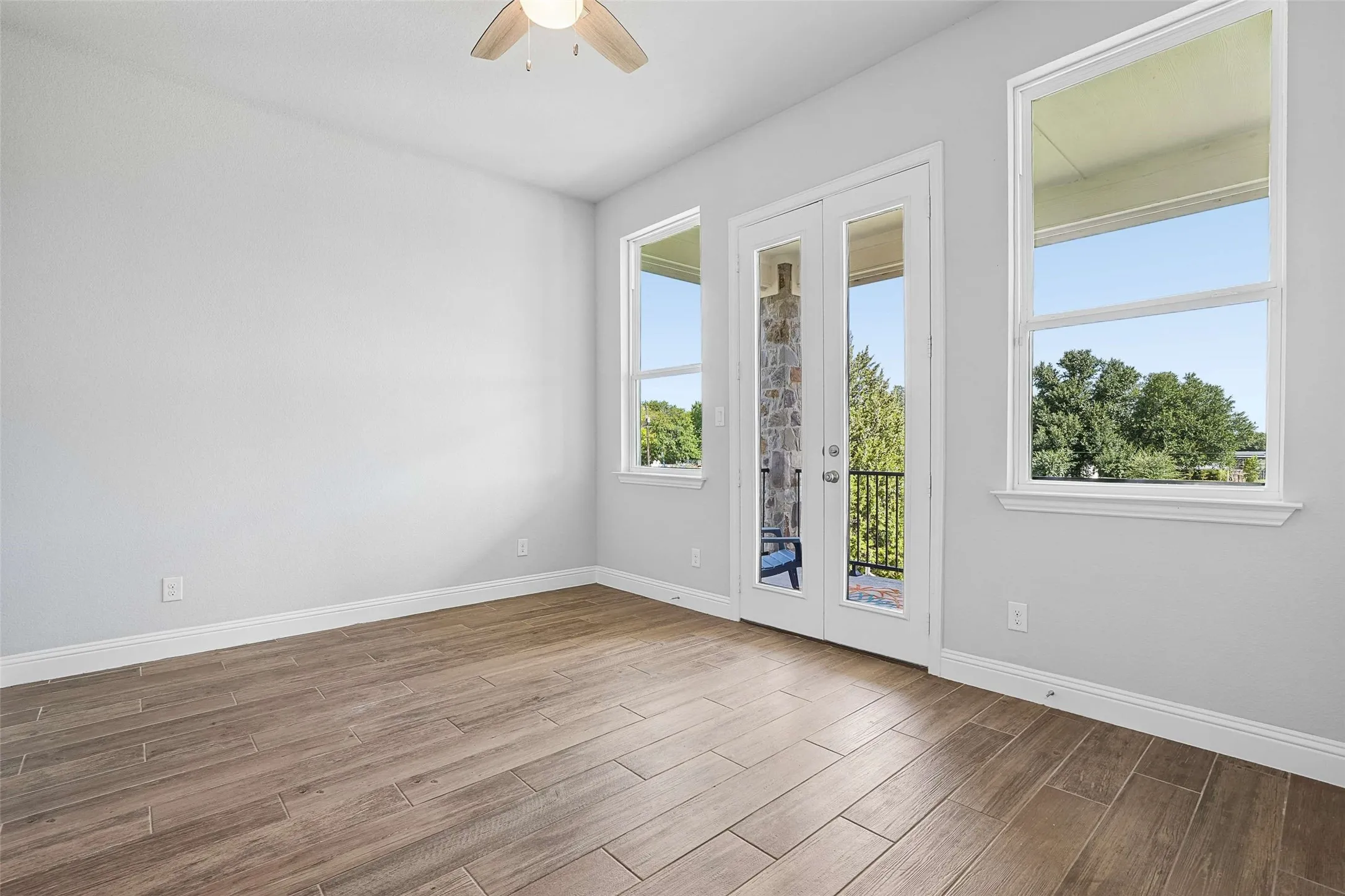 Single Family Residence For Sale in Collin County , 8032 County Road 436, Princeton, Texas 75407, 5 Bedroom, 4 Bathroom, 3 Garage spaces, 4,745 Sqft, built in 2019, mls#21360576, Real Estate Agent in Princeton, Homes For Sale in Collin county, Homes For Sale in Princeton, Realtor in Princeton Texas, Real Estate Brokerage Independent Realty Texas, Luminita Cordes Realtor