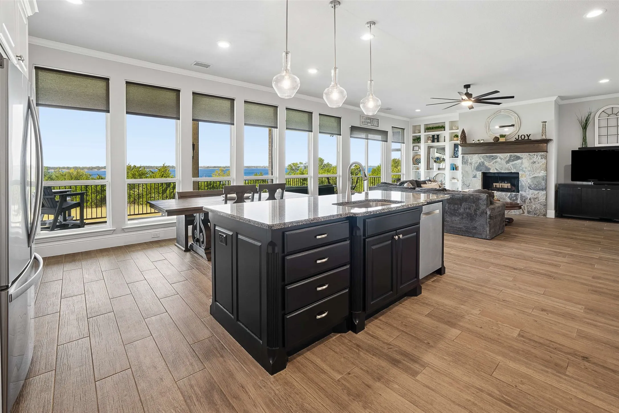 Single Family Residence For Sale in Collin County , 8032 County Road 436, Princeton, Texas 75407, 5 Bedroom, 4 Bathroom, 3 Garage spaces, 4,745 Sqft, built in 2019, mls#21360576, Real Estate Agent in Princeton, Homes For Sale in Collin county, Homes For Sale in Princeton, Realtor in Princeton Texas, Real Estate Brokerage Independent Realty Texas, Luminita Cordes Realtor