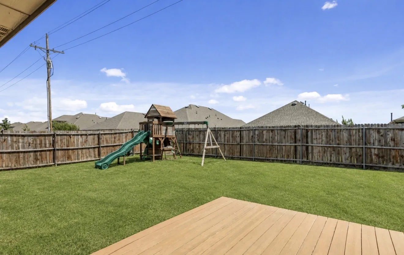 Single Family Residence For Sale in Collin County , 1050 Churchill Drive, Princeton, Texas 75407, 4 Bedroom, 2 Bathroom, 2 Garage spaces, 1,597 Sqft, built in 2015, mls#21361151, Real Estate Agent in Princeton, Homes For Sale in Collin county, Homes For Sale in Princeton, Realtor in Princeton Texas, Real Estate Brokerage Independent Realty Texas, Luminita Cordes Realtor