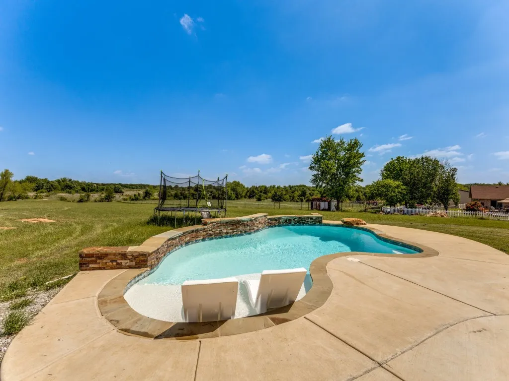 Single Family Residence For Sale in Wise County , 760 County Road 4380, Decatur, Texas 76234, 3 Bedroom, 4 Bathroom, 2 Garage spaces, 2,899 Sqft, built in 2019, mls#21361157, Real Estate Agent in Decatur, Homes For Sale in Wise county, Homes For Sale in Decatur, Realtor in Decatur Texas, Real Estate Brokerage Independent Realty Texas, Luminita Cordes Realtor