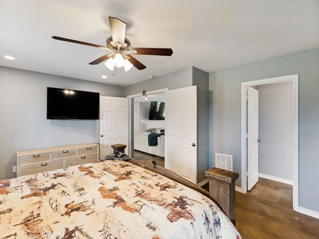 Single Family Residence For Sale in Wise County , 760 County Road 4380, Decatur, Texas 76234, 3 Bedroom, 4 Bathroom, 2 Garage spaces, 2,899 Sqft, built in 2019, mls#21361157, Real Estate Agent in Decatur, Homes For Sale in Wise county, Homes For Sale in Decatur, Realtor in Decatur Texas, Real Estate Brokerage Independent Realty Texas, Luminita Cordes Realtor