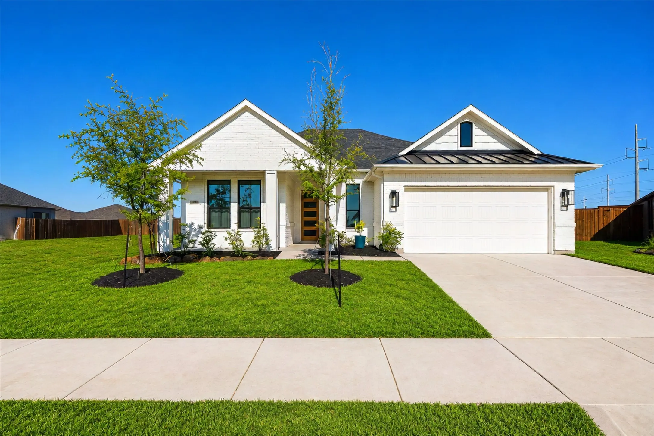 Single Family Residence For Sale in Denton County , 3904 Felicity Lane, Denton, Texas 76207, 3 Bedroom, 8 Bathroom, 2 Garage spaces, 2,255 Sqft, built in 2022, mls#21341477, Real Estate Agent in Denton, Homes For Sale in Denton county, Homes For Sale in Denton, Realtor in Denton Texas, Real Estate Brokerage Independent Realty Texas, Luminita Cordes Realtor