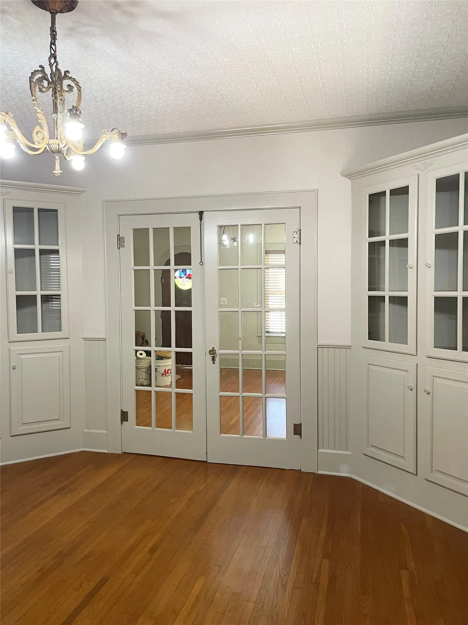 Formal Dining