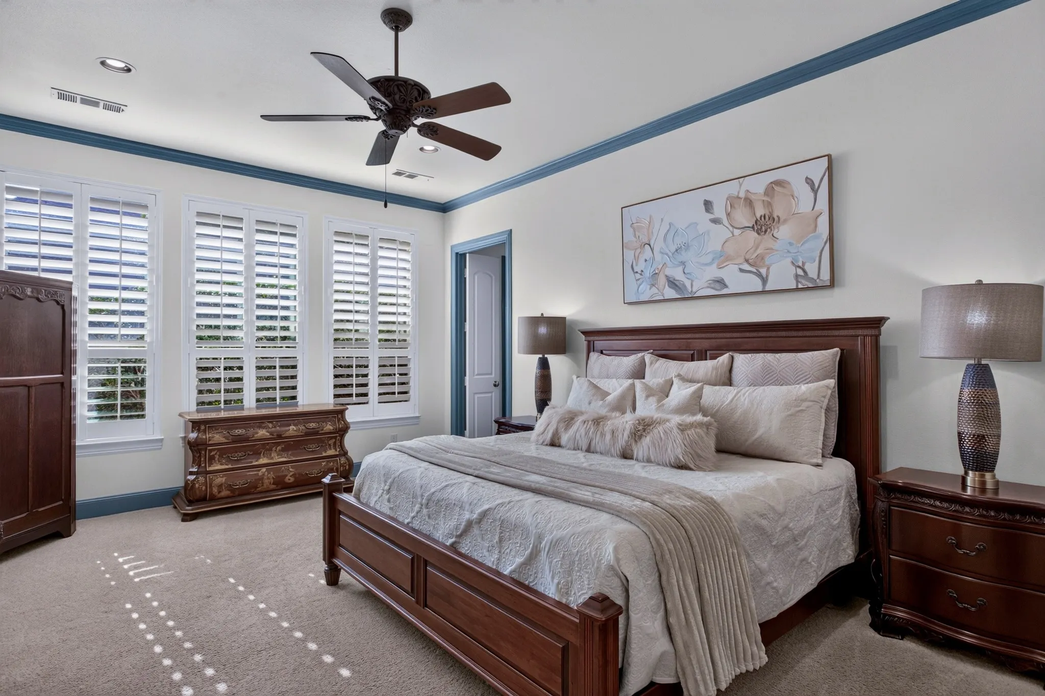 Single Family Residence For Sale in Denton County , 9114 Parson Drive, Lantana, Texas 76226, 5 Bedroom, 5 Bathroom, 3 Garage spaces, 4,688 Sqft, built in 2006, mls#21357325, Real Estate Agent in Lantana, Homes For Sale in Denton county, Homes For Sale in Lantana, Realtor in Lantana Texas, Real Estate Brokerage Independent Realty Texas, Luminita Cordes Realtor