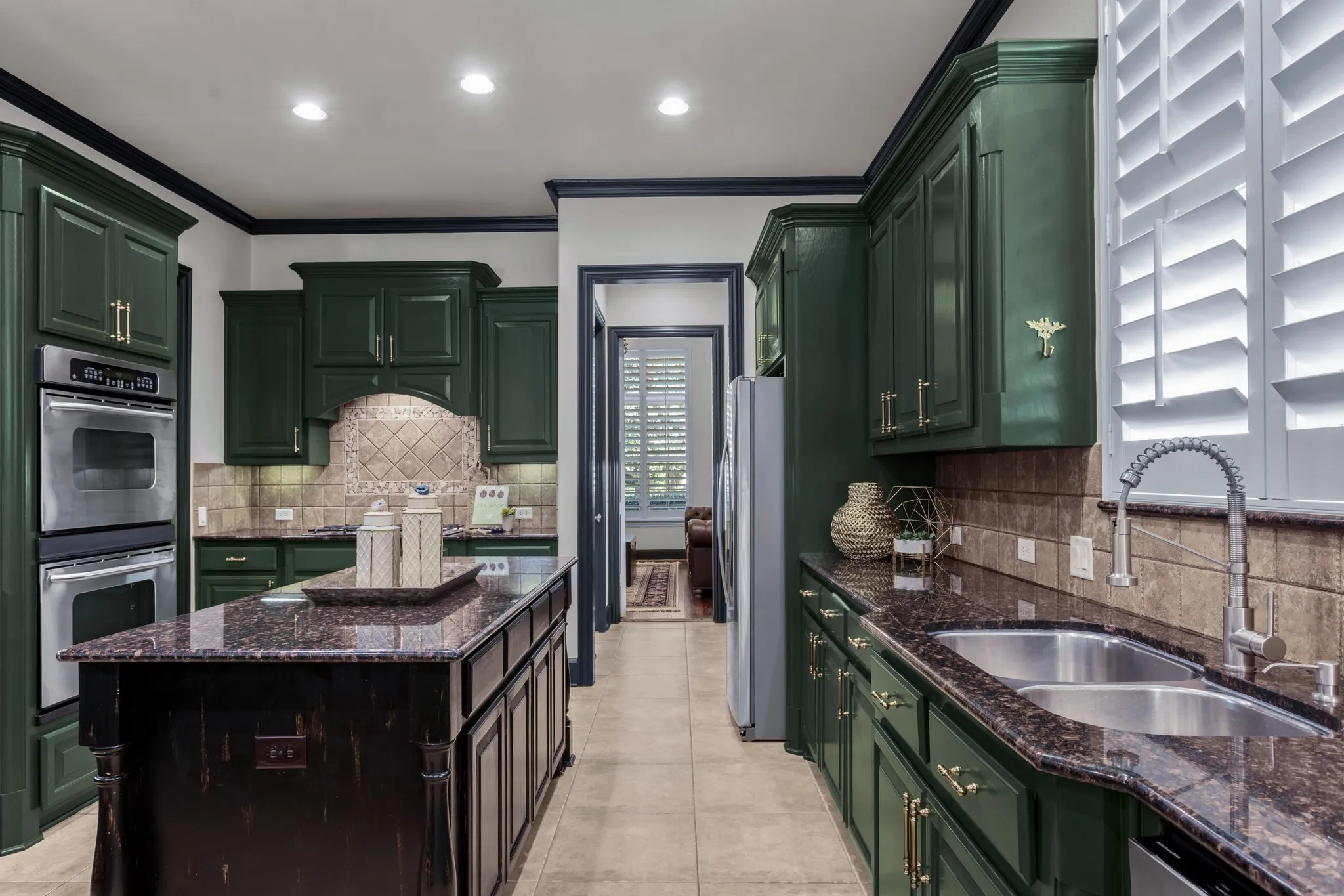 Single Family Residence For Sale in Denton County , 9114 Parson Drive, Lantana, Texas 76226, 5 Bedroom, 5 Bathroom, 3 Garage spaces, 4,688 Sqft, built in 2006, mls#21357325, Real Estate Agent in Lantana, Homes For Sale in Denton county, Homes For Sale in Lantana, Realtor in Lantana Texas, Real Estate Brokerage Independent Realty Texas, Luminita Cordes Realtor