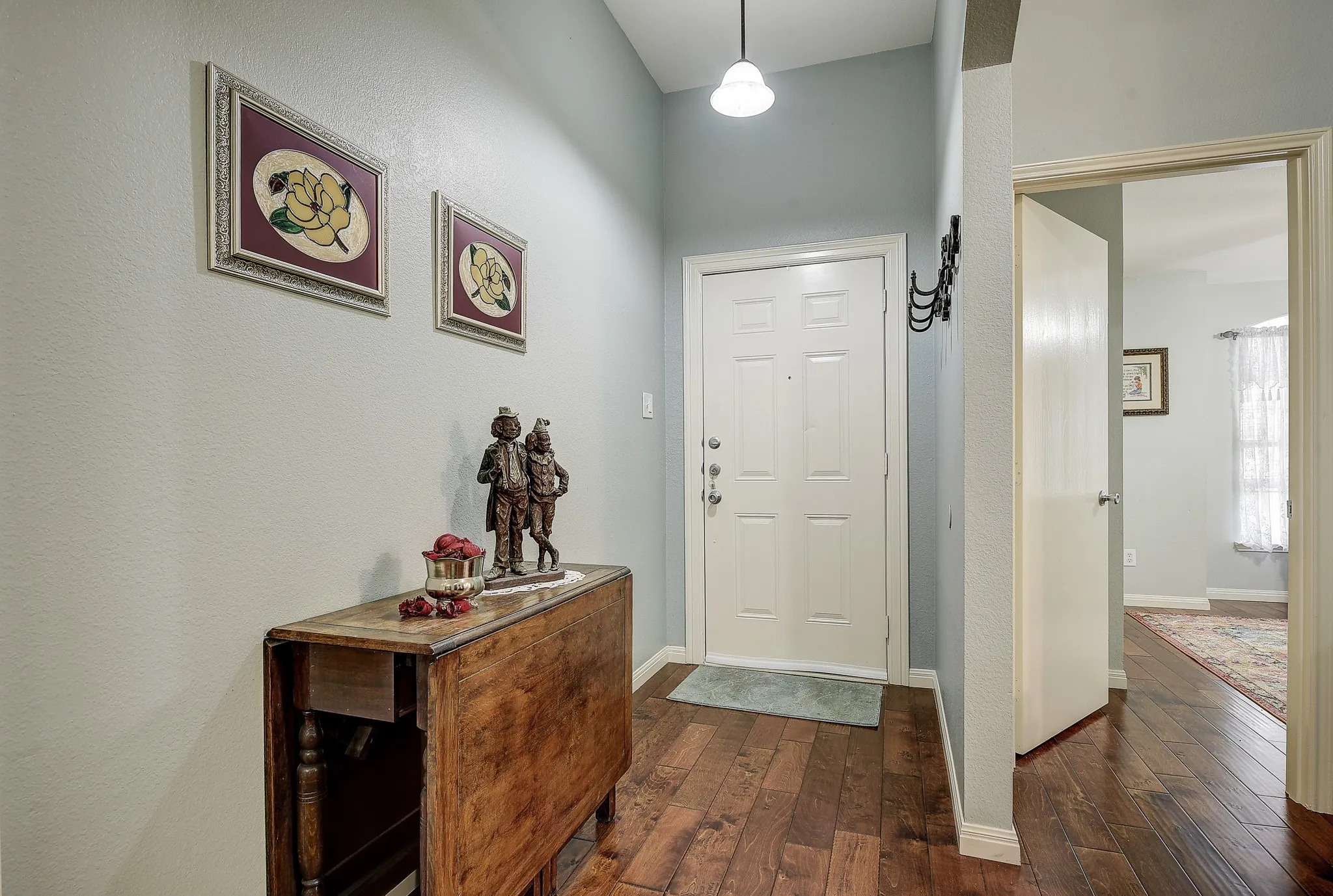 Single Family Residence For Sale in Collin County , 620 Cypress Hill Drive, Mc Kinney, Texas 75071, 3 Bedroom, 2 Bathroom, 2 Garage spaces, 1,726 Sqft, built in 2006, mls#21358949, Real Estate Agent in Mc Kinney, Homes For Sale in Collin county, Homes For Sale in Mc Kinney, Realtor in Mc Kinney Texas, Real Estate Brokerage Independent Realty Texas, Luminita Cordes Realtor