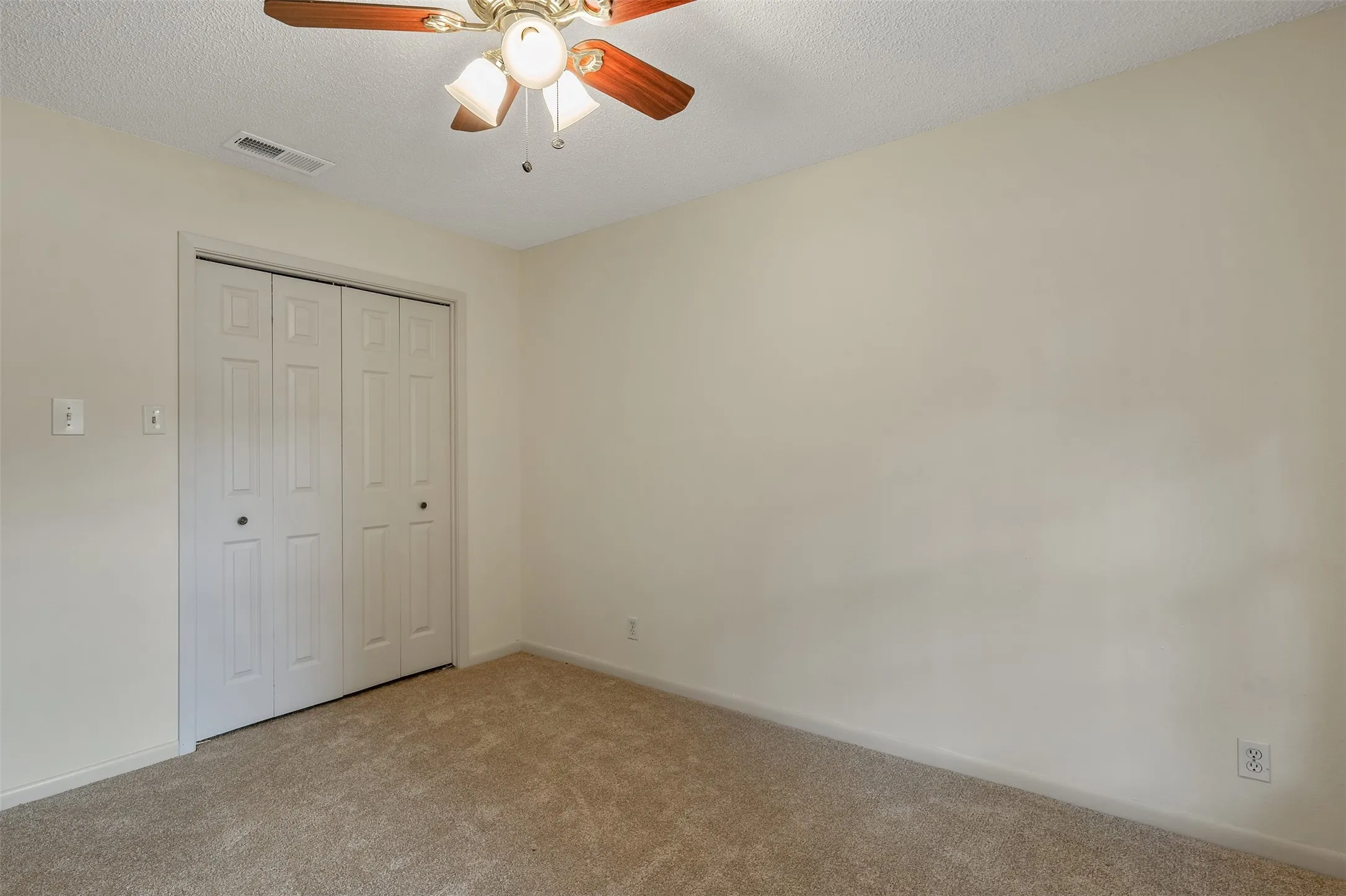 Bedroom #1