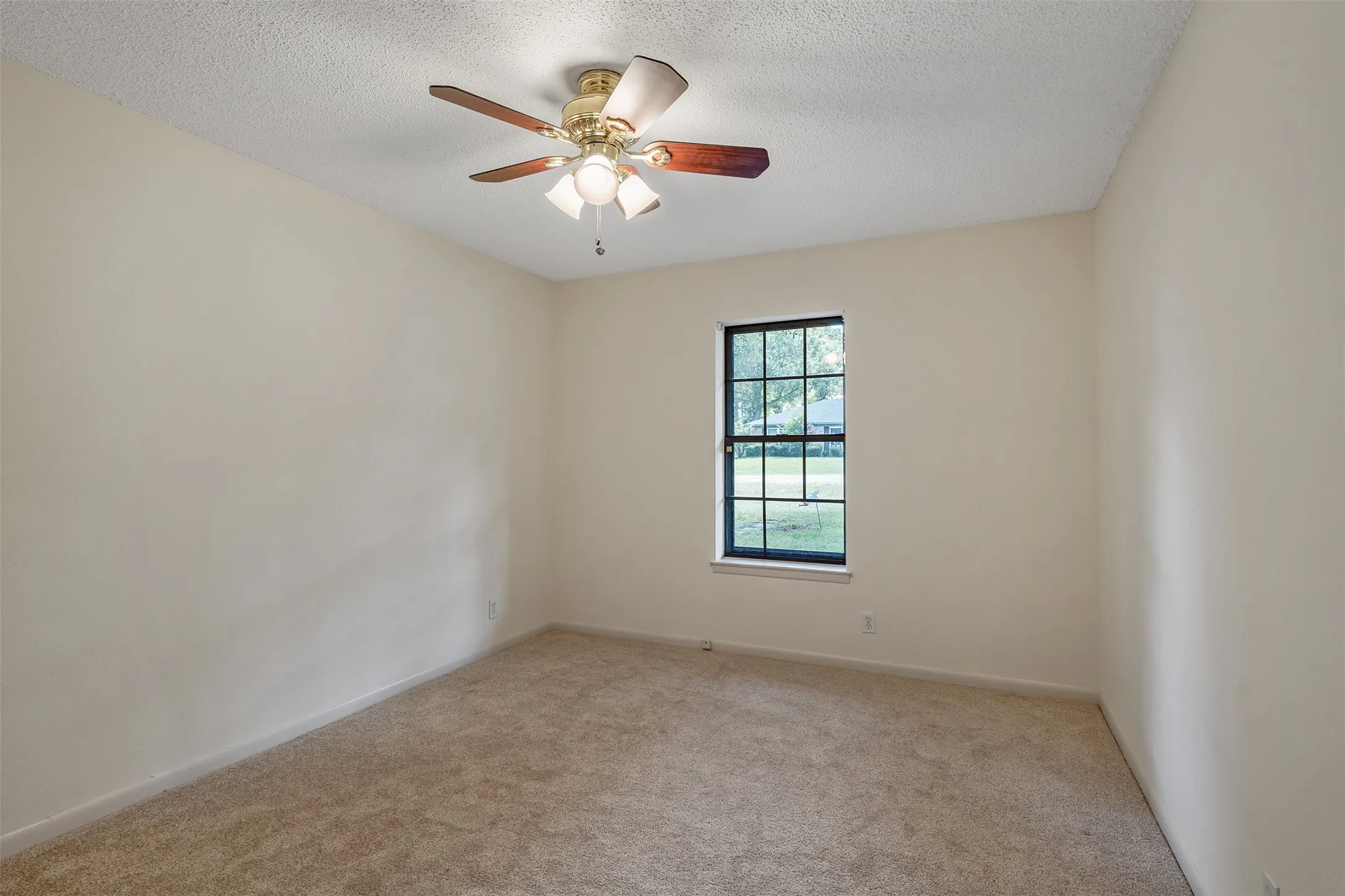 Bedroom #1