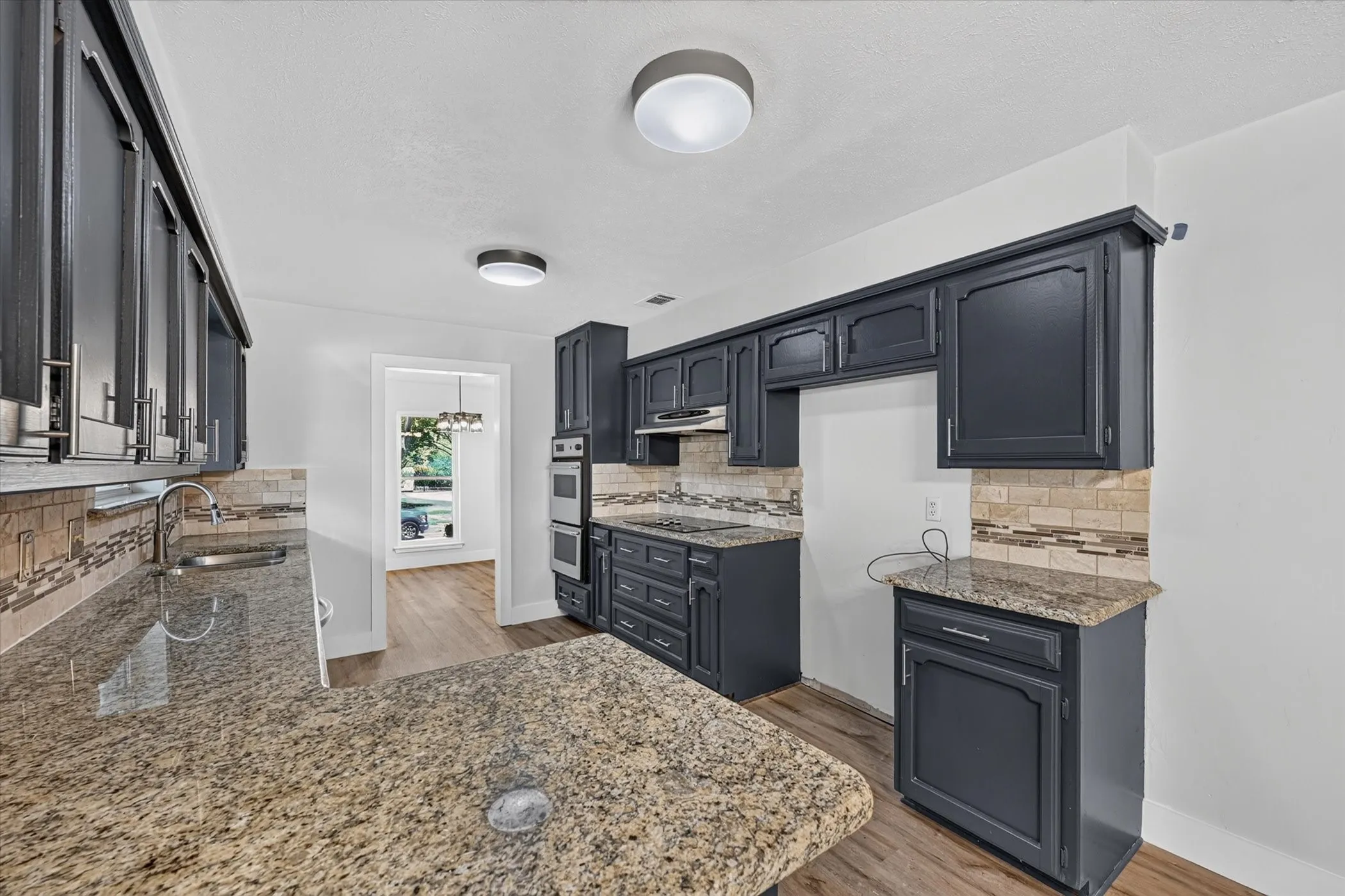 Single Family Residence For Sale in Denton County , 1450 Juniper Lane, Lewisville, Texas 75077, 4 Bedroom, 2 Bathroom, 2 Garage spaces, 2,090 Sqft, built in 1977, mls#21361179, Real Estate Agent in Lewisville, Homes For Sale in Denton county, Homes For Sale in Lewisville, Realtor in Lewisville Texas, Real Estate Brokerage Independent Realty Texas, Luminita Cordes Realtor