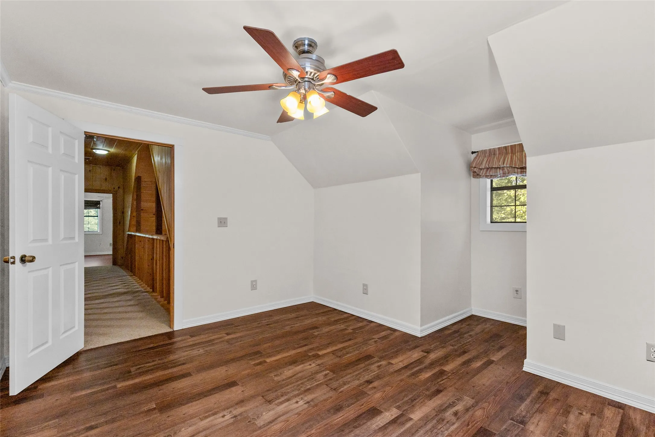 Single Family Residence For Sale in Rains County , 1147 Rs County Road 3503, Emory, Texas 75440, 4 Bedroom, 4 Bathroom, Garage spaces, 2,324 Sqft, built in 2001, mls#21361183, Real Estate Agent in Emory, Homes For Sale in Rains county, Homes For Sale in Emory, Realtor in Emory Texas, Real Estate Brokerage Independent Realty Texas, Luminita Cordes Realtor