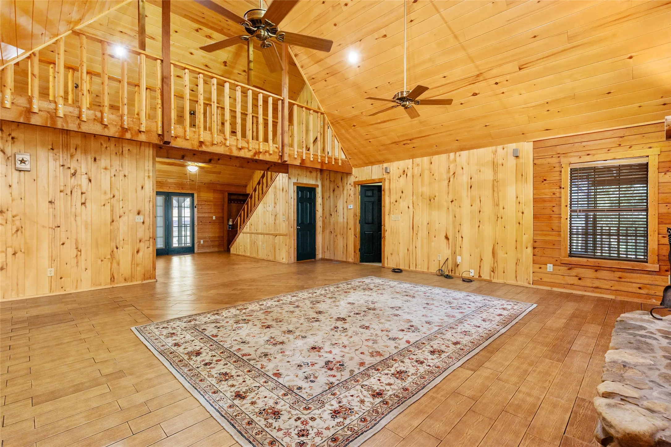 Single Family Residence For Sale in Rains County , 1147 Rs County Road 3503, Emory, Texas 75440, 4 Bedroom, 4 Bathroom, Garage spaces, 2,324 Sqft, built in 2001, mls#21361183, Real Estate Agent in Emory, Homes For Sale in Rains county, Homes For Sale in Emory, Realtor in Emory Texas, Real Estate Brokerage Independent Realty Texas, Luminita Cordes Realtor