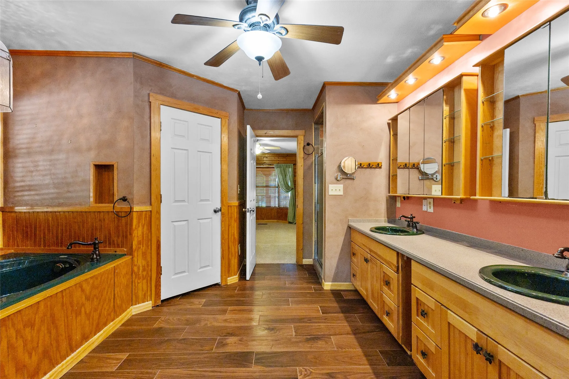 Single Family Residence For Sale in Rains County , 1147 Rs County Road 3503, Emory, Texas 75440, 4 Bedroom, 4 Bathroom, Garage spaces, 2,324 Sqft, built in 2001, mls#21361183, Real Estate Agent in Emory, Homes For Sale in Rains county, Homes For Sale in Emory, Realtor in Emory Texas, Real Estate Brokerage Independent Realty Texas, Luminita Cordes Realtor