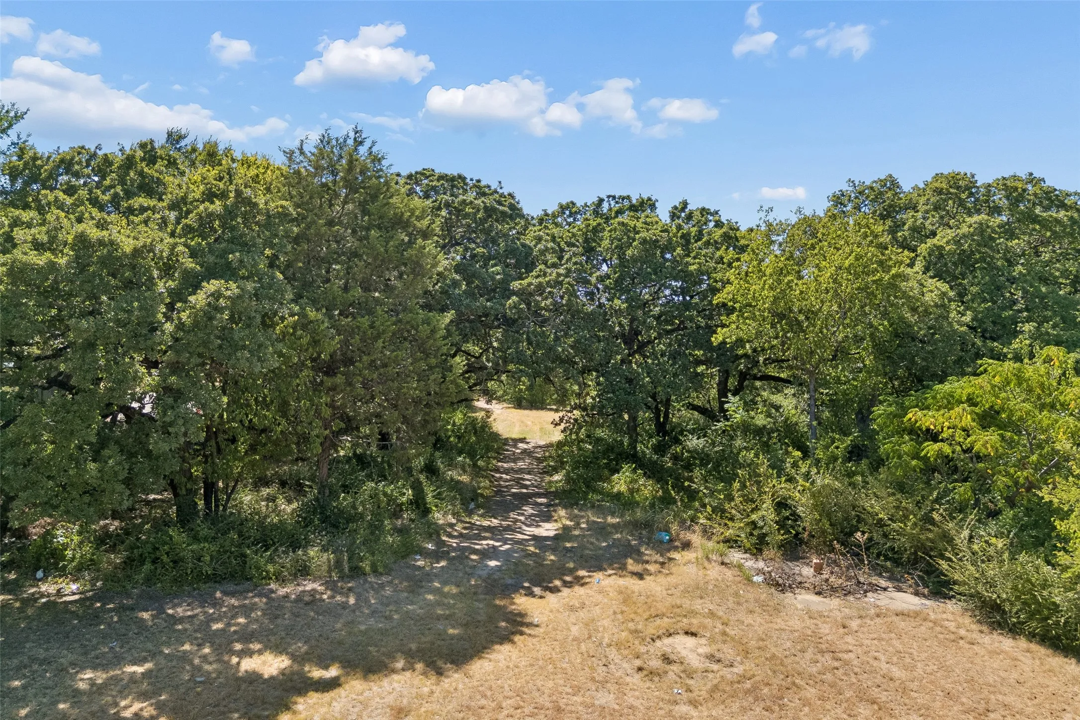 Unimproved Land For Sale in Dallas County , 335 S St Augustine, Dallas, Texas 75217, 0, 0, Garage spaces, 0 Sqft, built in 0, Price $350,000, mls#21361184, Real Estate Agent in Dallas, Homes For Sale in Dallas county, Homes For Sale in Dallas, Realtor in Dallas Texas, Real Estate Brokerage Independent Realty Texas, Luminita Cordes Realtor