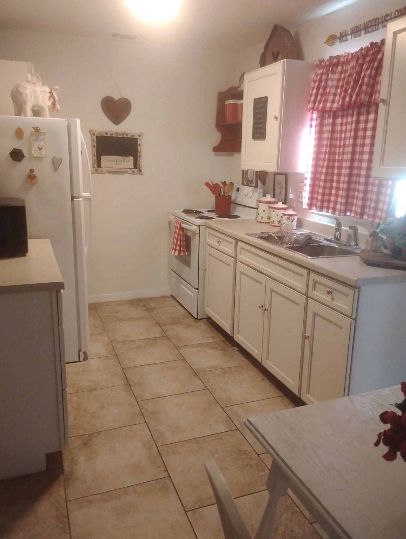Single Family Residence For Sale in Runnels County , 605 N 3rd Street, Ballinger, Texas 76821, 2 Bedroom, 1 Bathroom, 1 Garage spaces, 893 Sqft, built in 1955, mls#21361176, Real Estate Agent in Ballinger, Homes For Sale in Runnels county, Homes For Sale in Ballinger, Realtor in Ballinger Texas, Real Estate Brokerage Independent Realty Texas, Luminita Cordes Realtor