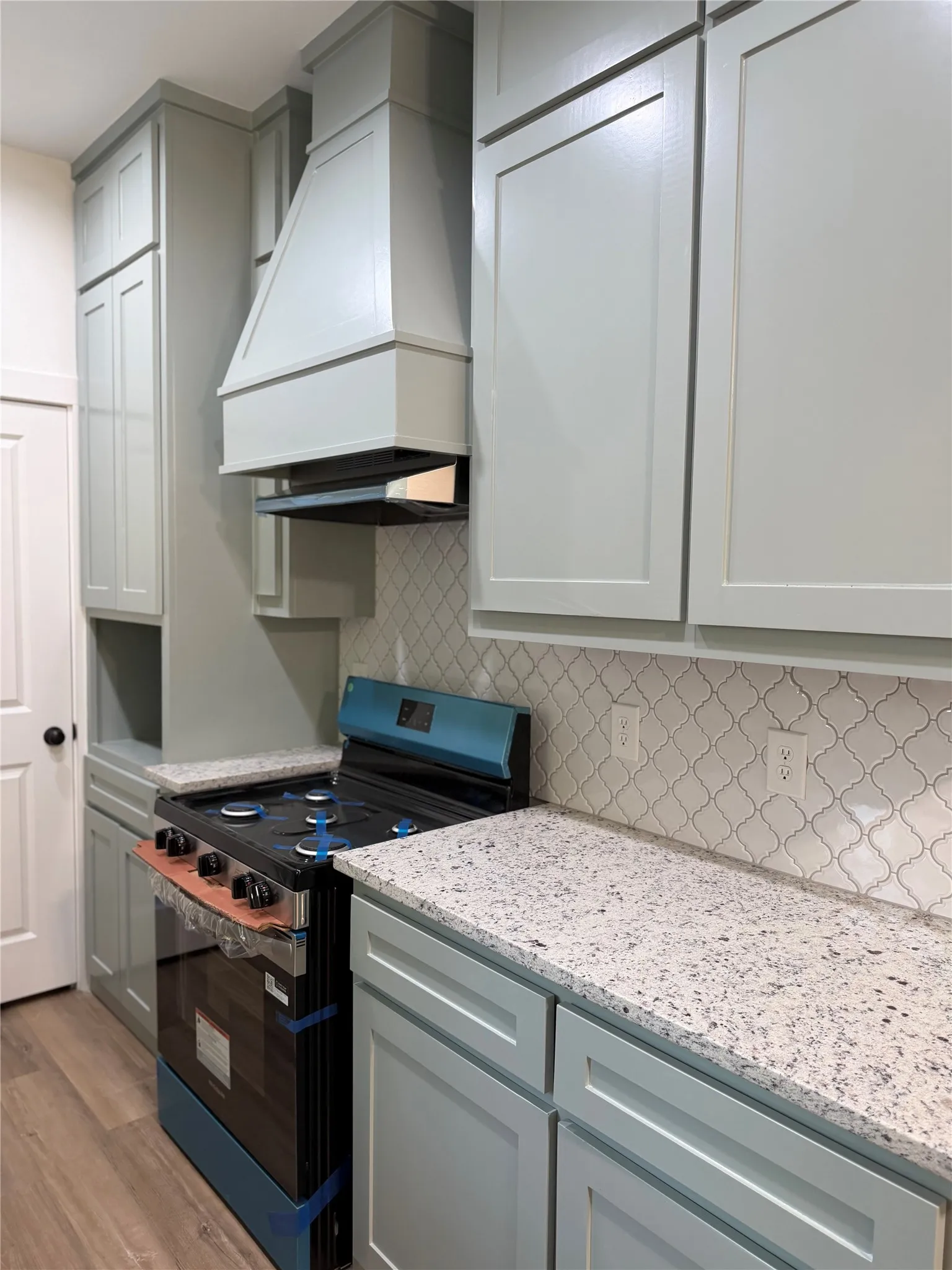 Single Family Residence For Sale in Wise County , 102 S Sendero Drive, Decatur, Texas 76234, 3 Bedroom, 2 Bathroom, 2 Garage spaces, 1,460 Sqft, built in 1991, mls#21361185, Real Estate Agent in Decatur, Homes For Sale in Wise county, Homes For Sale in Decatur, Realtor in Decatur Texas, Real Estate Brokerage Independent Realty Texas, Luminita Cordes Realtor