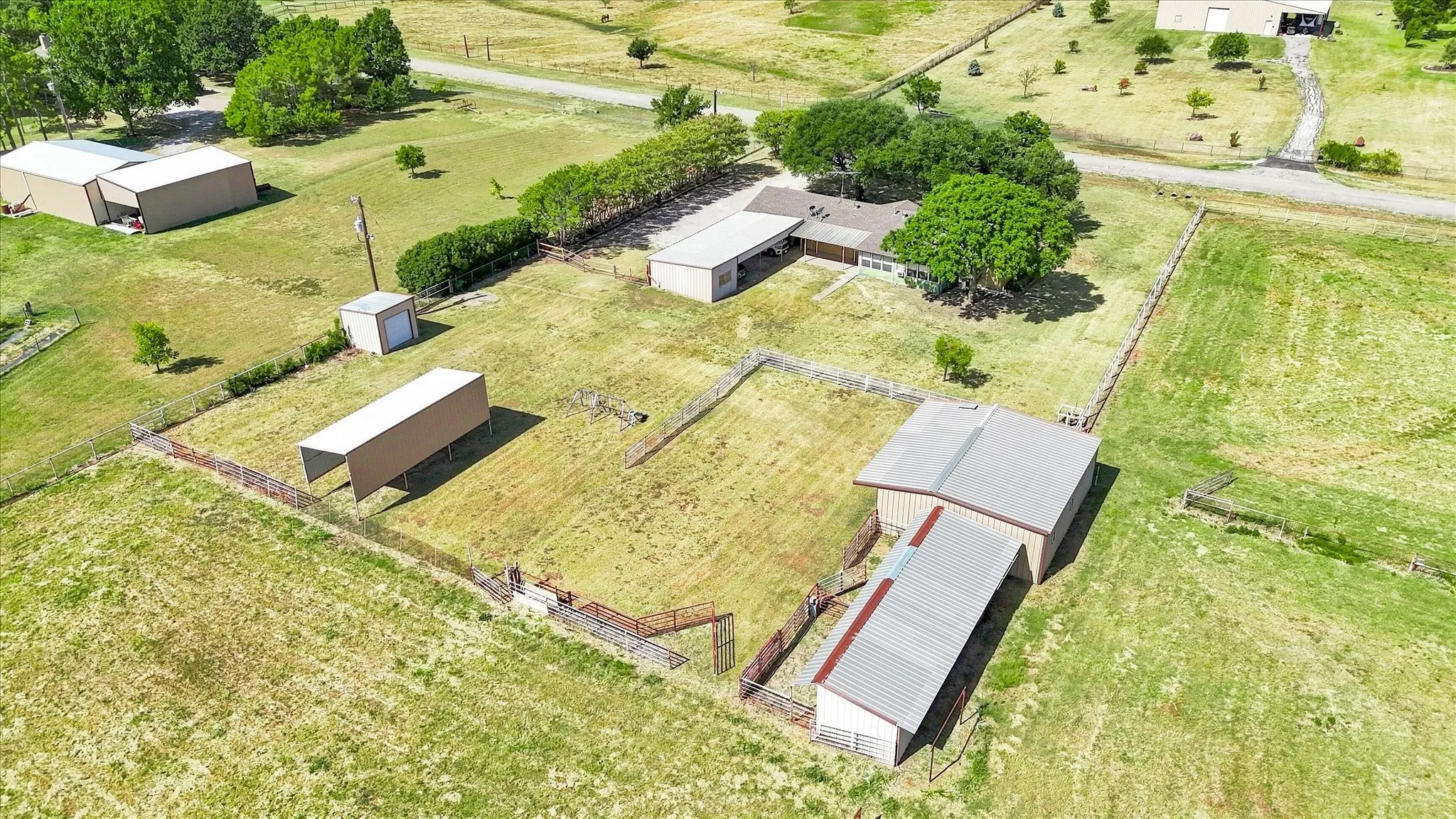 Single Family Residence For Sale in Denton County , 10138 Terrace Road, Sanger, Texas 76266, 3 Bedroom, 2 Bathroom, 1 Garage spaces, 1,488 Sqft, built in 1977, mls#21360203, Real Estate Agent in Sanger, Homes For Sale in Denton county, Homes For Sale in Sanger, Realtor in Sanger Texas, Real Estate Brokerage Independent Realty Texas, Luminita Cordes Realtor