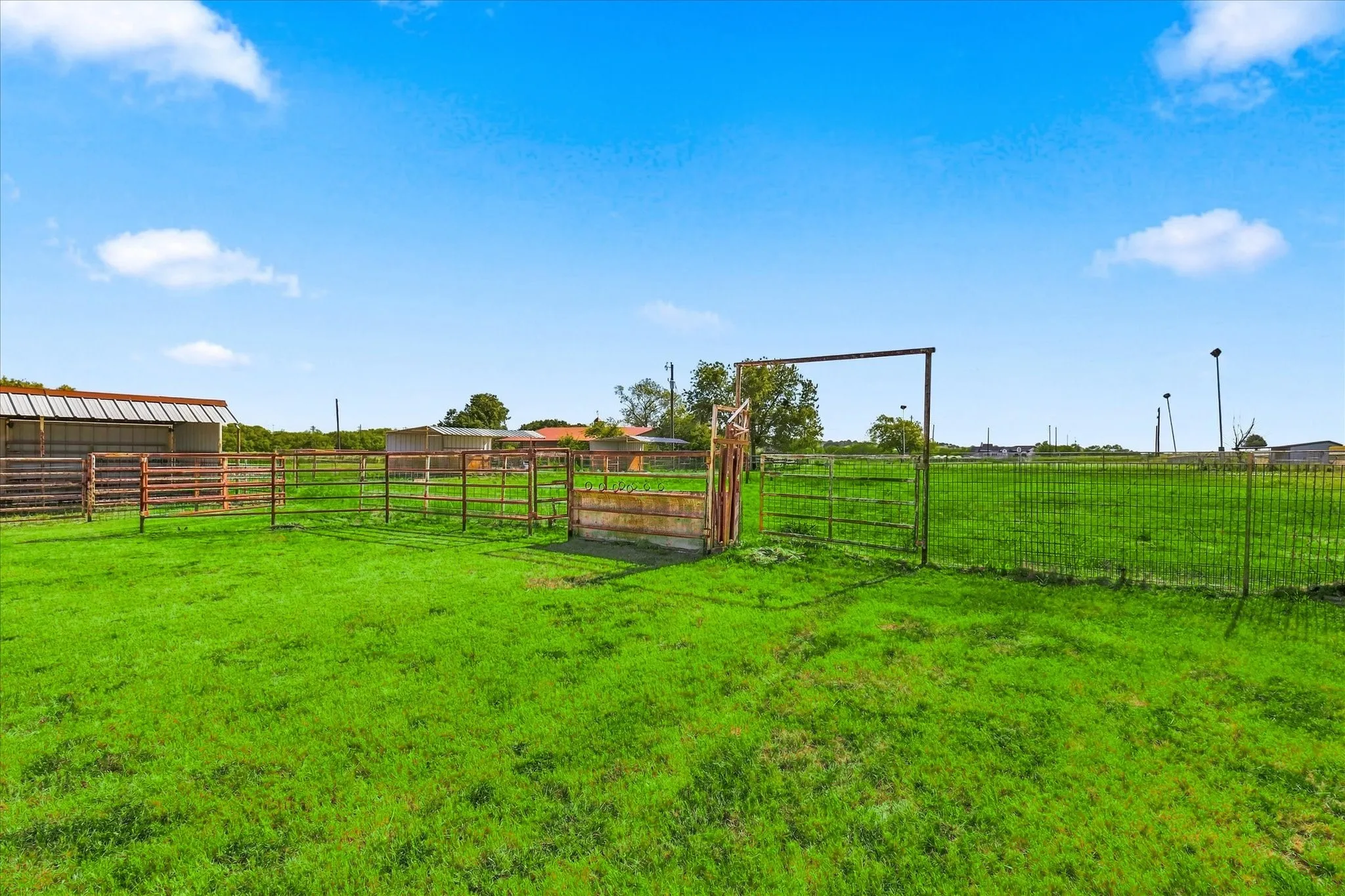Single Family Residence For Sale in Denton County , 10138 Terrace Road, Sanger, Texas 76266, 3 Bedroom, 2 Bathroom, 1 Garage spaces, 1,488 Sqft, built in 1977, mls#21360203, Real Estate Agent in Sanger, Homes For Sale in Denton county, Homes For Sale in Sanger, Realtor in Sanger Texas, Real Estate Brokerage Independent Realty Texas, Luminita Cordes Realtor