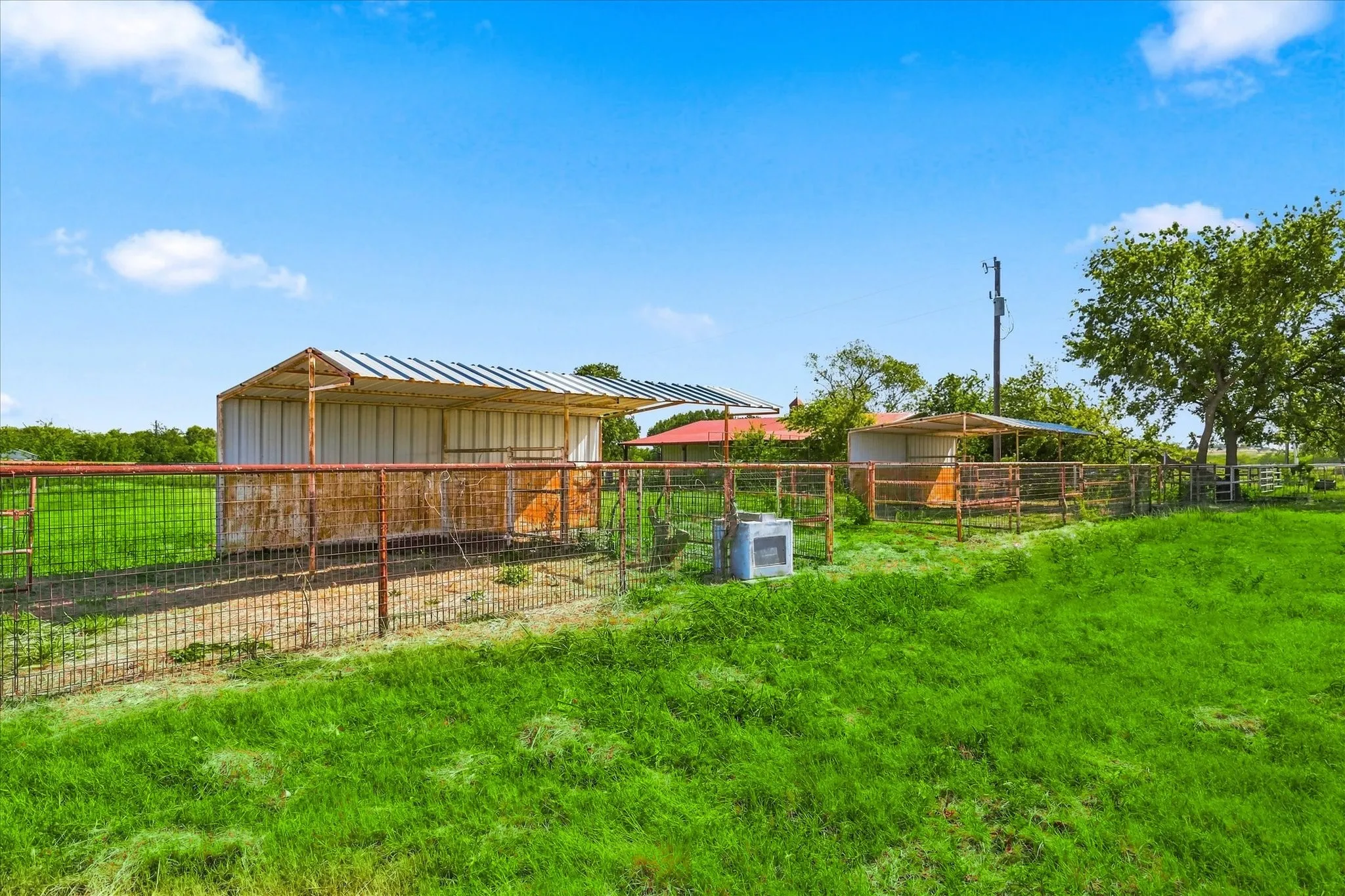 Single Family Residence For Sale in Denton County , 10138 Terrace Road, Sanger, Texas 76266, 3 Bedroom, 2 Bathroom, 1 Garage spaces, 1,488 Sqft, built in 1977, mls#21360203, Real Estate Agent in Sanger, Homes For Sale in Denton county, Homes For Sale in Sanger, Realtor in Sanger Texas, Real Estate Brokerage Independent Realty Texas, Luminita Cordes Realtor