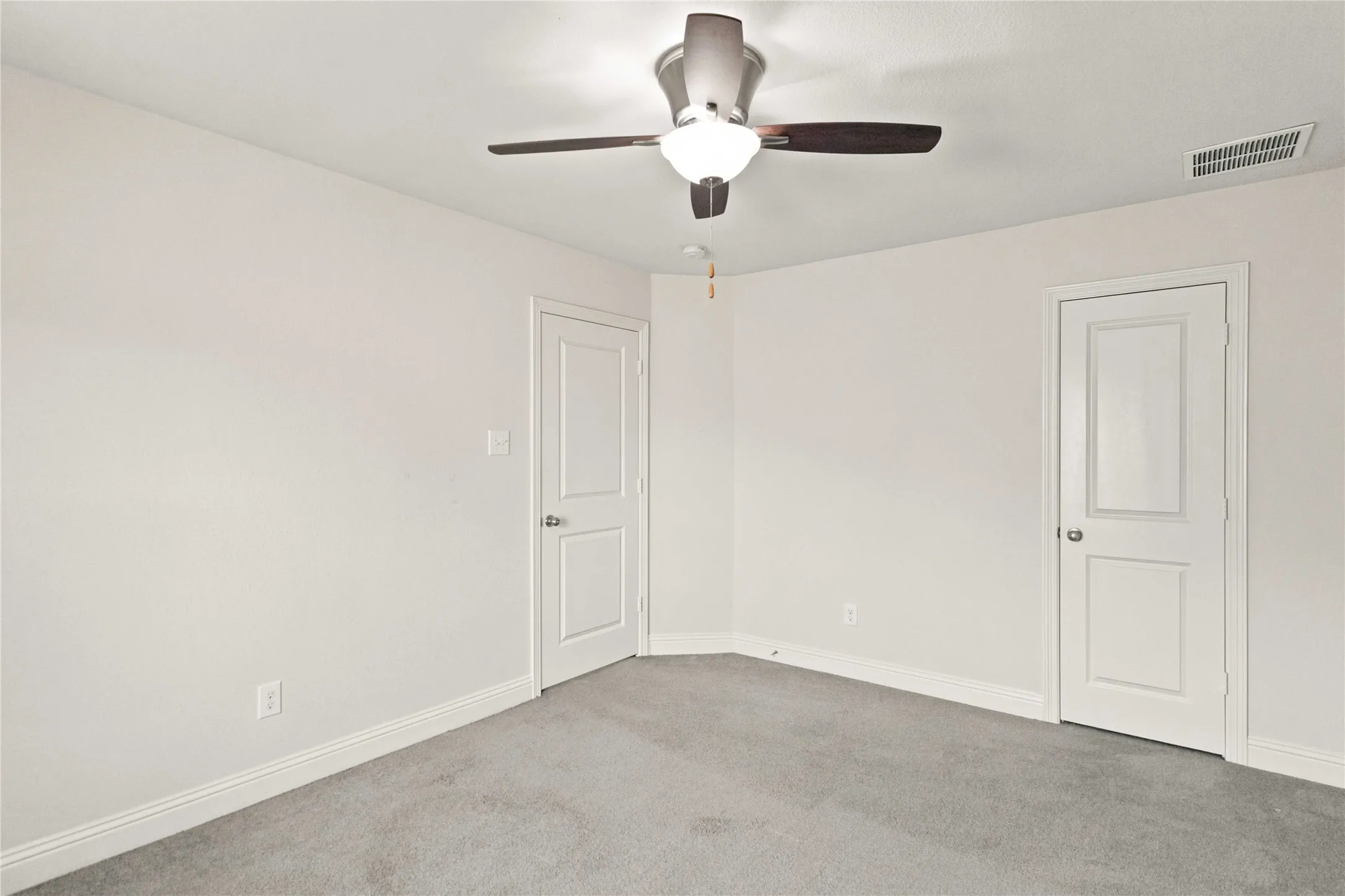 Single Family Residence For Rent in Collin County , 4524 Del Rey Avenue, Mc Kinney, Texas 75070, 4 Bedroom, 3 Bathroom, 2 Garage spaces, 3,454 Sqft, built in 2017, mls#21361205, Real Estate Agent in Mc Kinney, Homes For Rent in Collin county, Homes For Rent in Mc Kinney, Realtor in Mc Kinney Texas, Real Estate Brokerage Independent Realty Texas, Luminita Cordes Realtor