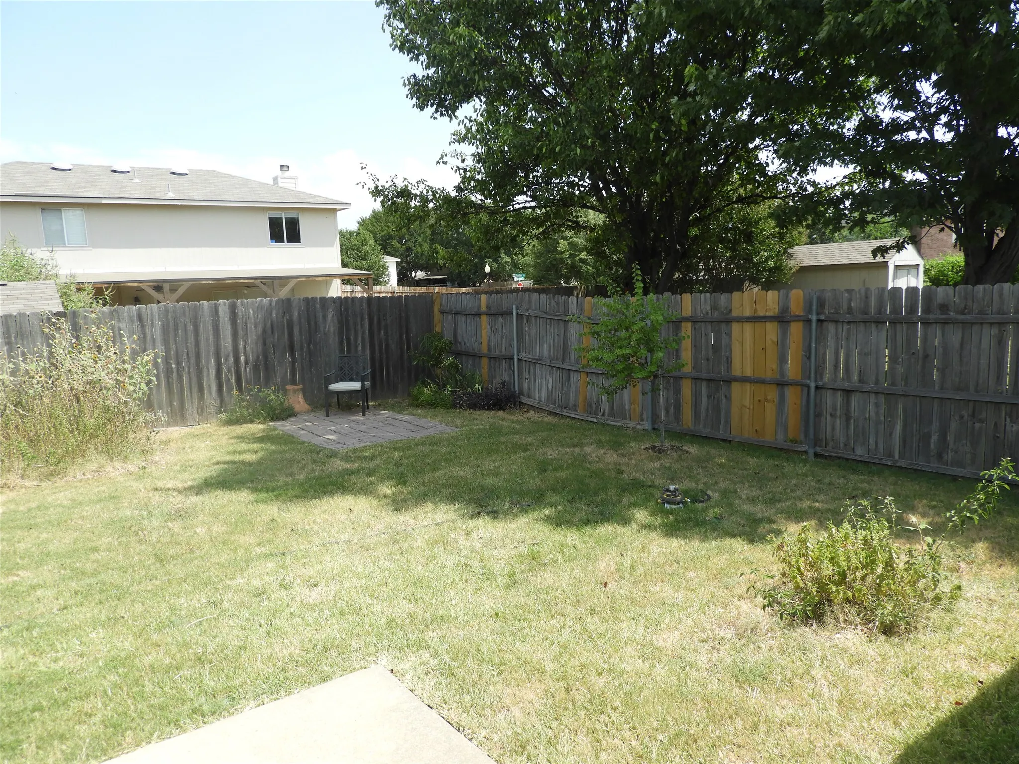 Single Family Residence For Rent in Collin County , 2604 Lookout Drive, Mc Kinney, Texas 75071, 3 Bedroom, 2 Bathroom, 2 Garage spaces, 1,736 Sqft, built in 1999, Price $2,100, mls#21355016, Real Estate Agent in Mc Kinney, Homes For Rent in Collin county, Homes For Rent in Mc Kinney, Realtor in Mc Kinney Texas, Real Estate Brokerage Independent Realty Texas, Luminita Cordes Realtor
