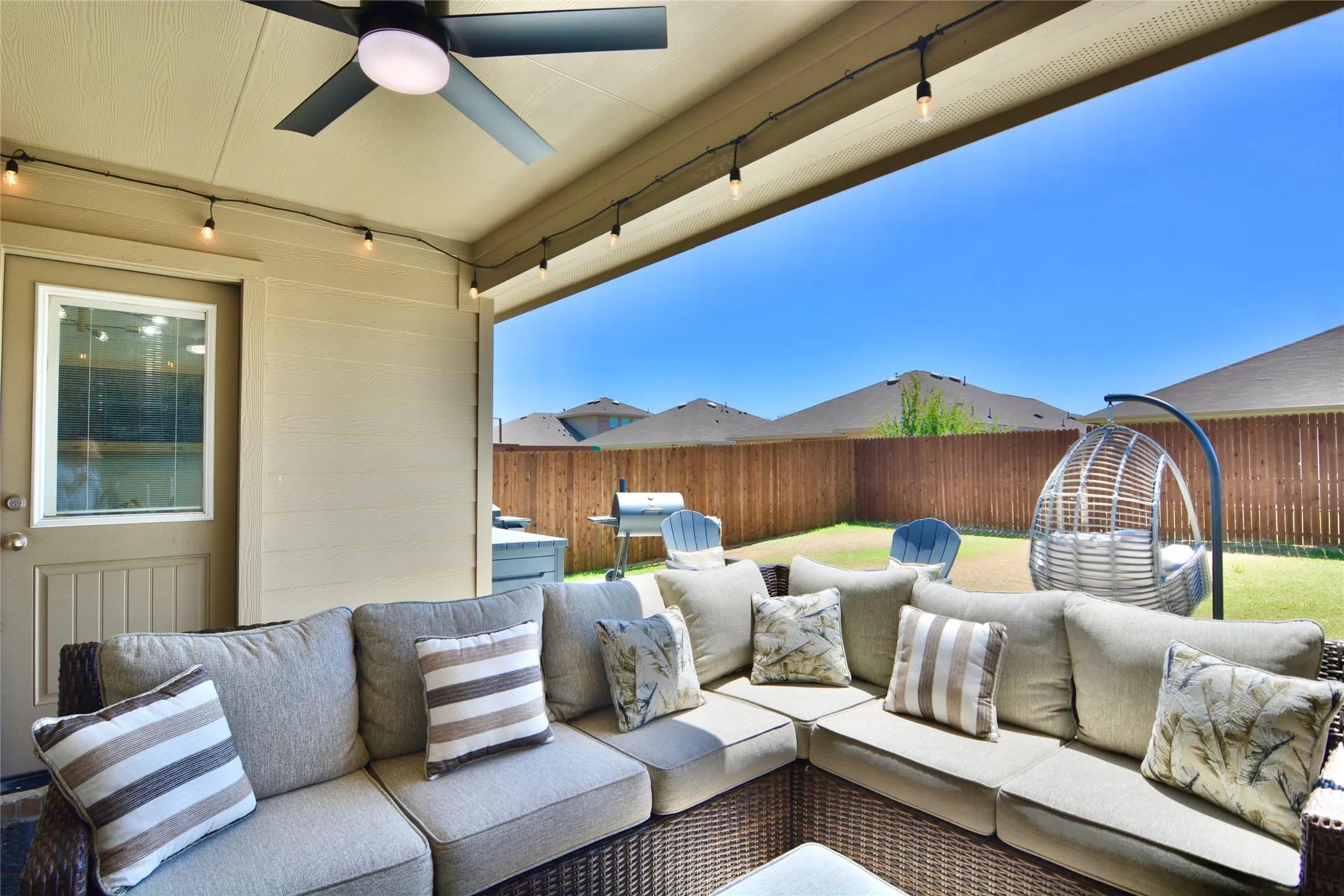 Single Family Residence For Sale in Denton County , 465 Pollyann Trail, Fort Worth, Texas 76052, 3 Bedroom, 2 Bathroom, 2 Garage spaces, 1,509 Sqft, built in 2019, mls#21361210, Real Estate Agent in Fort Worth, Homes For Sale in Denton county, Homes For Sale in Fort Worth, Realtor in Fort Worth Texas, Real Estate Brokerage Independent Realty Texas, Luminita Cordes Realtor