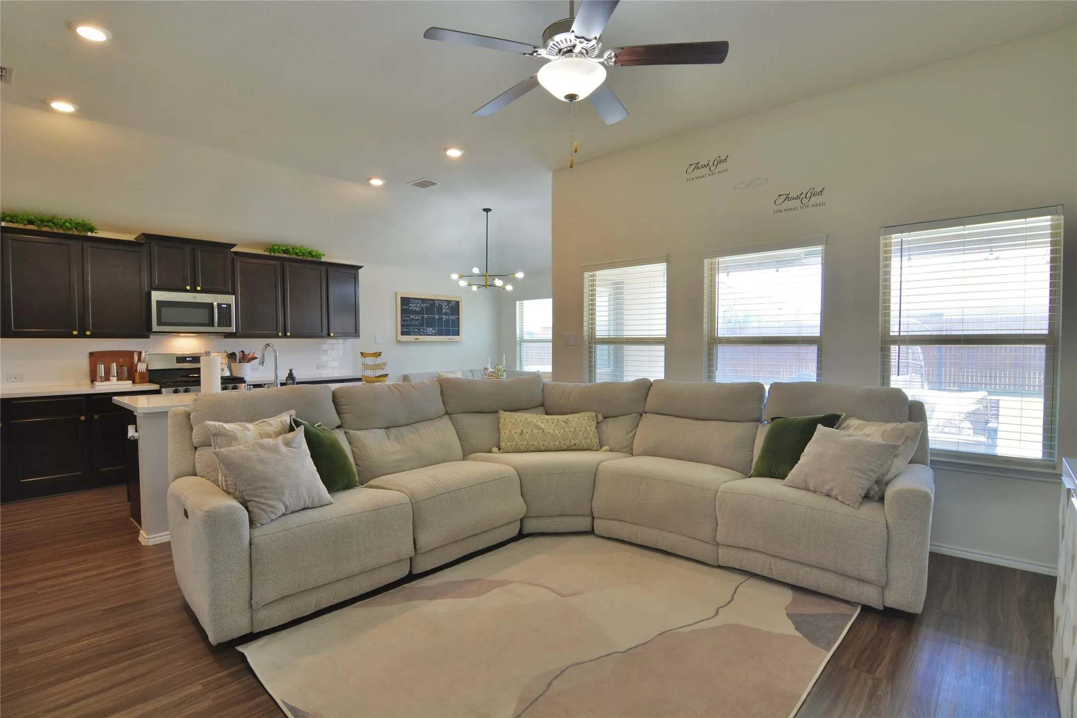 Single Family Residence For Sale in Denton County , 465 Pollyann Trail, Fort Worth, Texas 76052, 3 Bedroom, 2 Bathroom, 2 Garage spaces, 1,509 Sqft, built in 2019, mls#21361210, Real Estate Agent in Fort Worth, Homes For Sale in Denton county, Homes For Sale in Fort Worth, Realtor in Fort Worth Texas, Real Estate Brokerage Independent Realty Texas, Luminita Cordes Realtor
