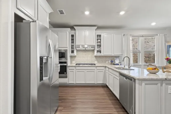 Single Family Residence For Sale in Denton County , 2316 Willow Garden Drive, Little Elm, Texas 75068, 4 Bedroom, 3 Bathroom, 2 Garage spaces, 2,535 Sqft, built in 2021, mls#21361212, Real Estate Agent in Little Elm, Homes For Sale in Denton county, Homes For Sale in Little Elm, Realtor in Little Elm Texas, Real Estate Brokerage Independent Realty Texas, Luminita Cordes Realtor